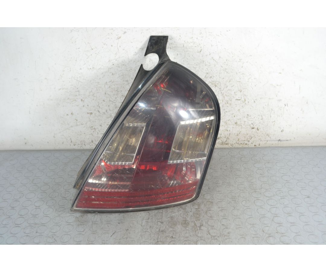 Fanale Stop Posteriore DX Fiat Stilo 3 porte dal 2001 al 2010 1694614799925 Fanale Stop Posteriore DX Fiat Stilo 3 porte dal 2001 al 2010 1694614799925