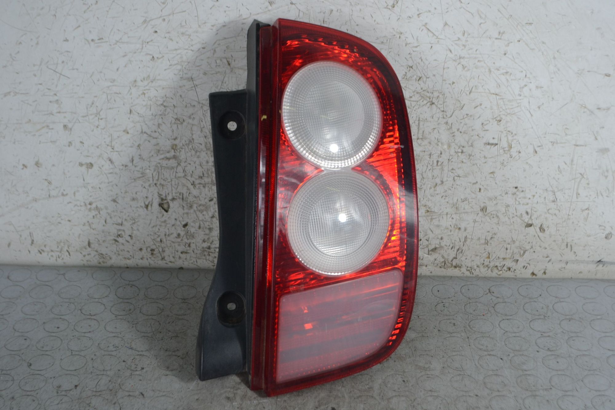 Fanale stop posteriore DX Nissan Micra K12 Dal 2002 al 2010 Cod 26550AX720  1694615214946