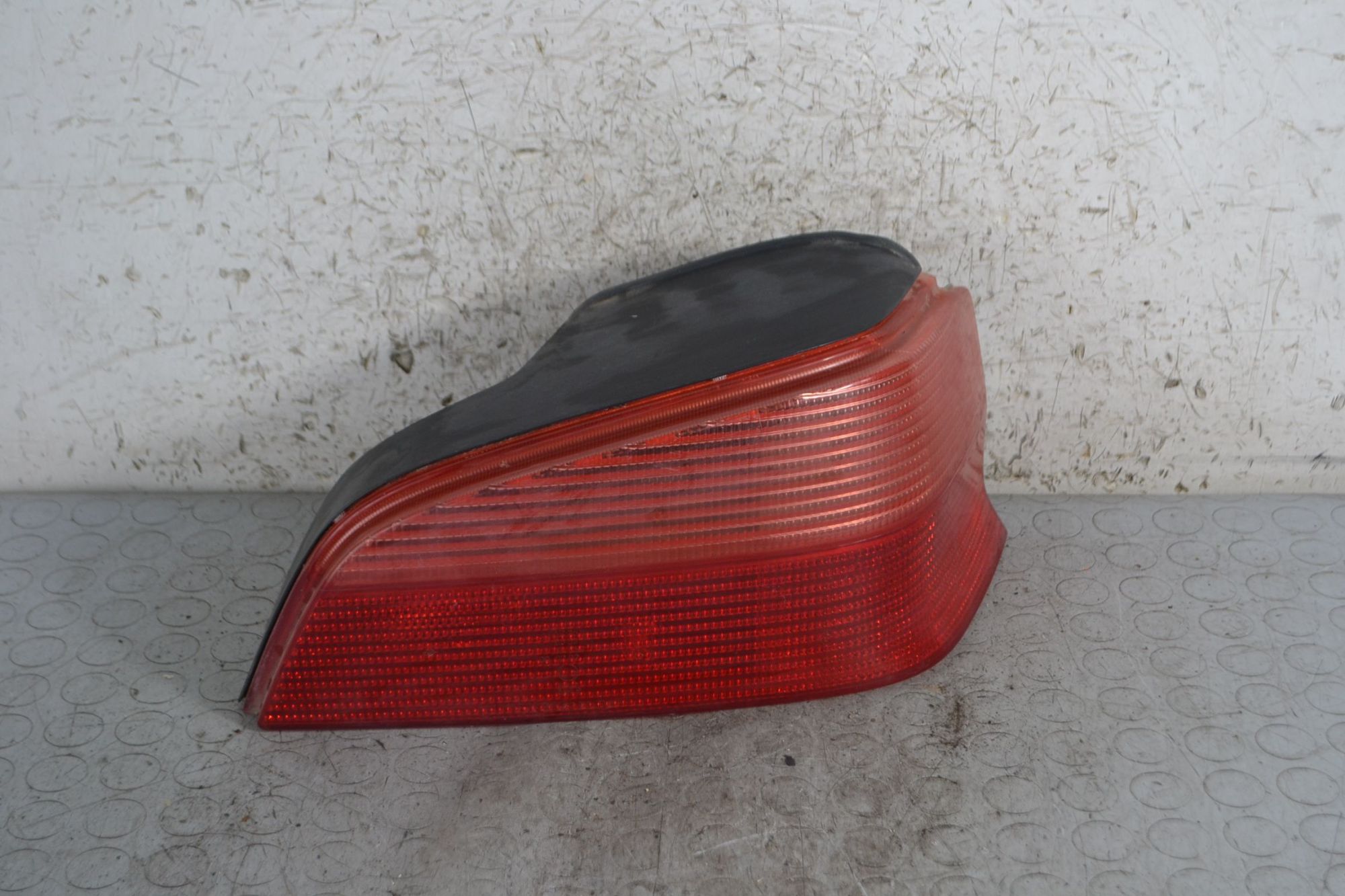 Fanale Stop Posteriore DX Peugeot 106 dal 1996 al 2004 Cod 6351G6  1694675761121