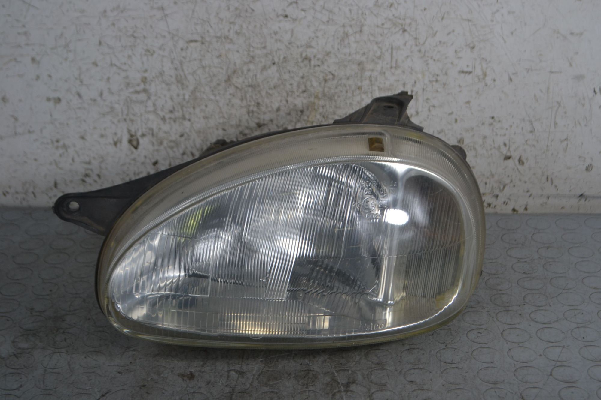 Faro fanale anteriore SX Opel Corsa B Dal 1993 al 2000 Cod 90444786  1694763072450