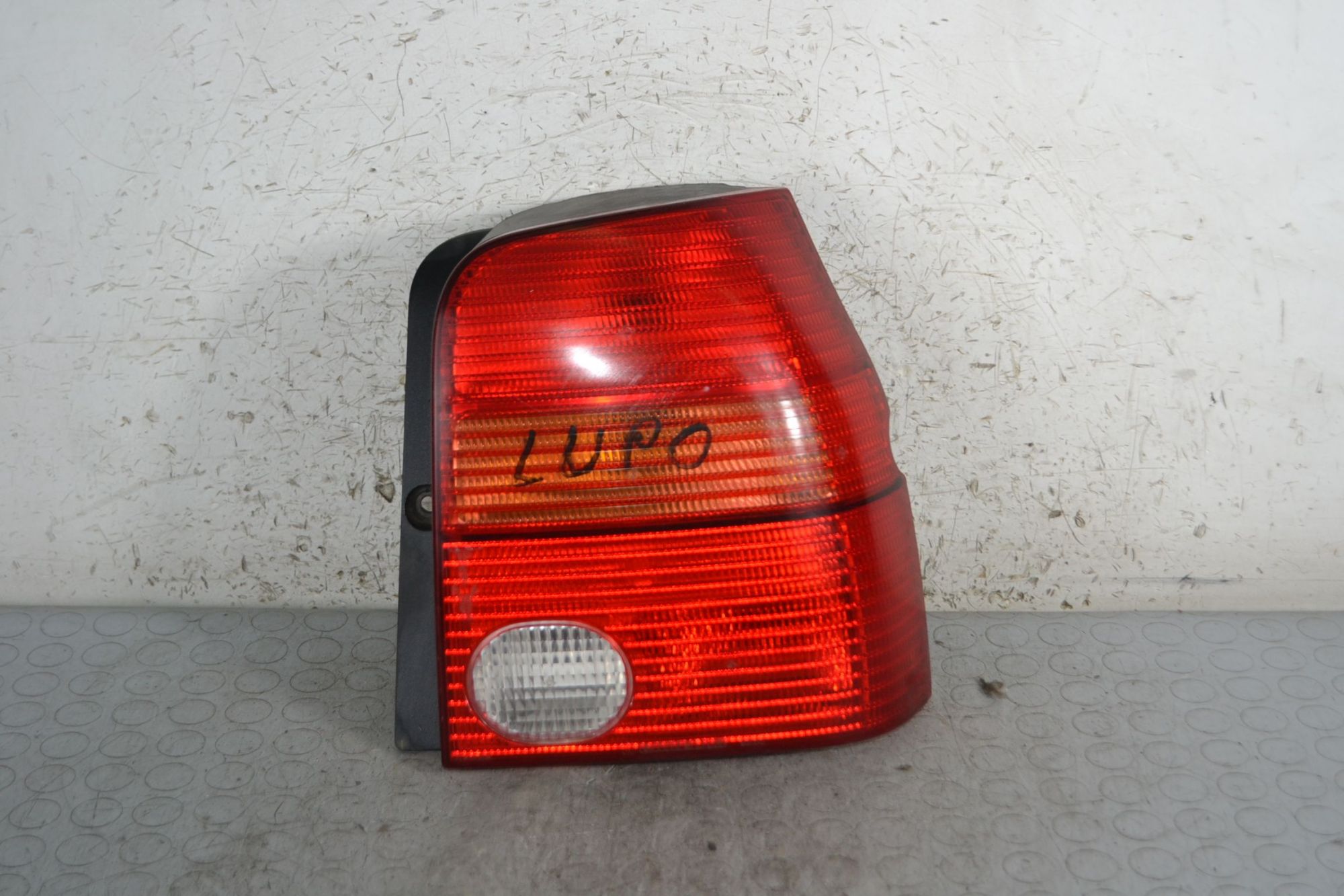 Fanale stop posteriore DX Volkswagen Lupo Dal 1998 al 2005 Cod 6X0945096E  1694764010338