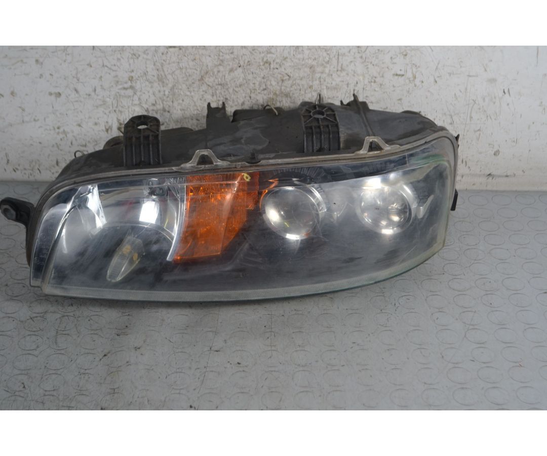Faro Anteriore SX Fiat Punto dal 1999 al 2003 1694767815640 Faro Anteriore SX Fiat Punto dal 1999 al 2003 1694767815640