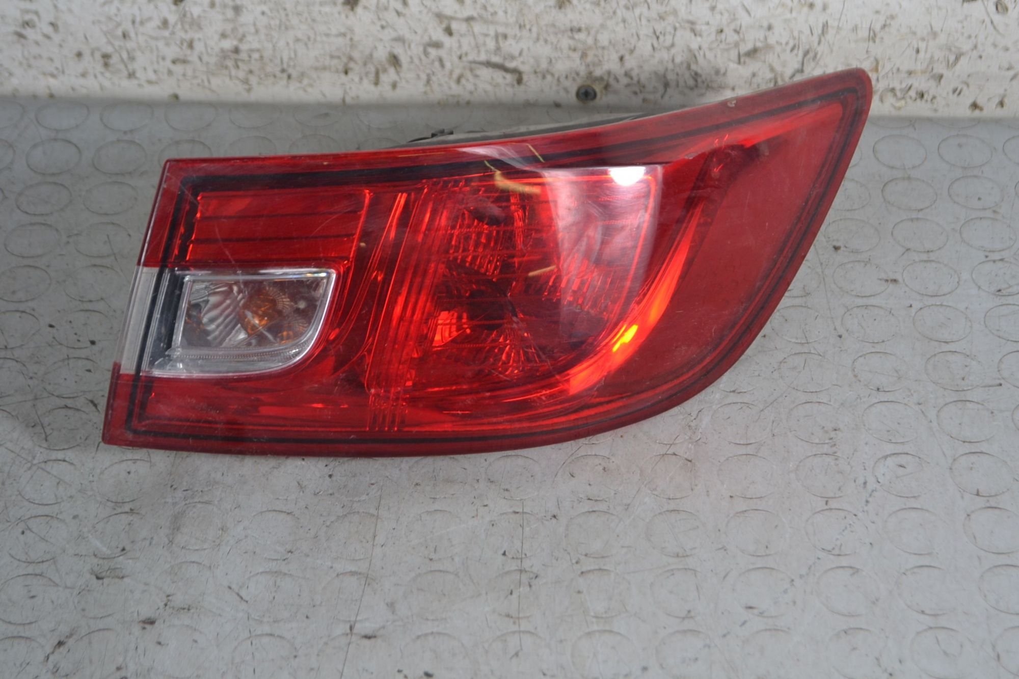 Fanale Stop Posteriore Esterno DX Renault Clio IV dal 2012 al 2021 Cod 265502631R  1694773565980