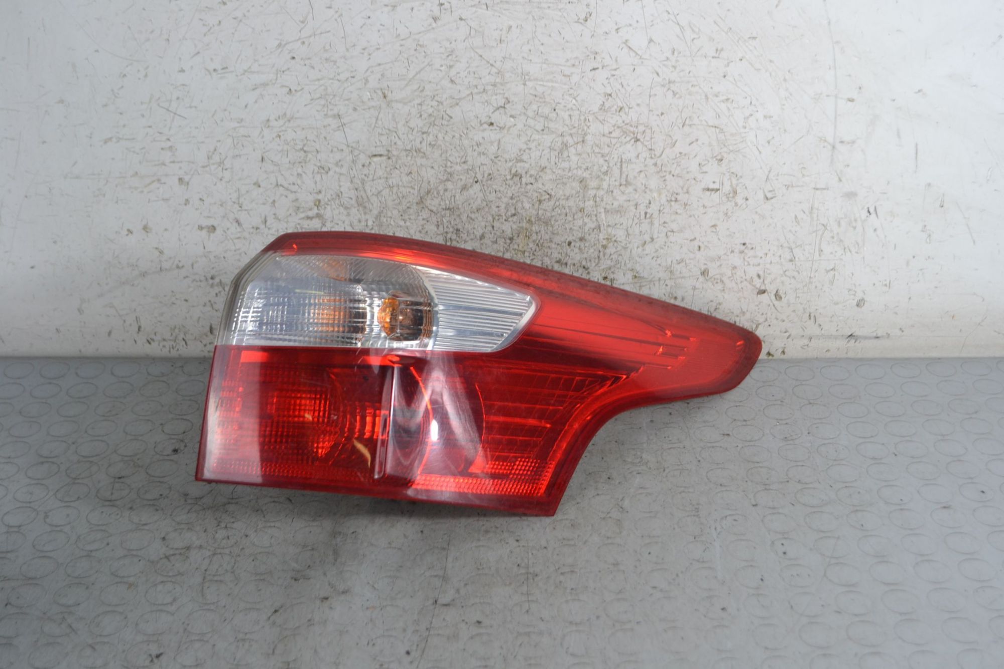 Fanale Stop Posteriore esterno Dx Ford Focus SW Dal 2011 al 2014 Cod 1785512  1694786481949