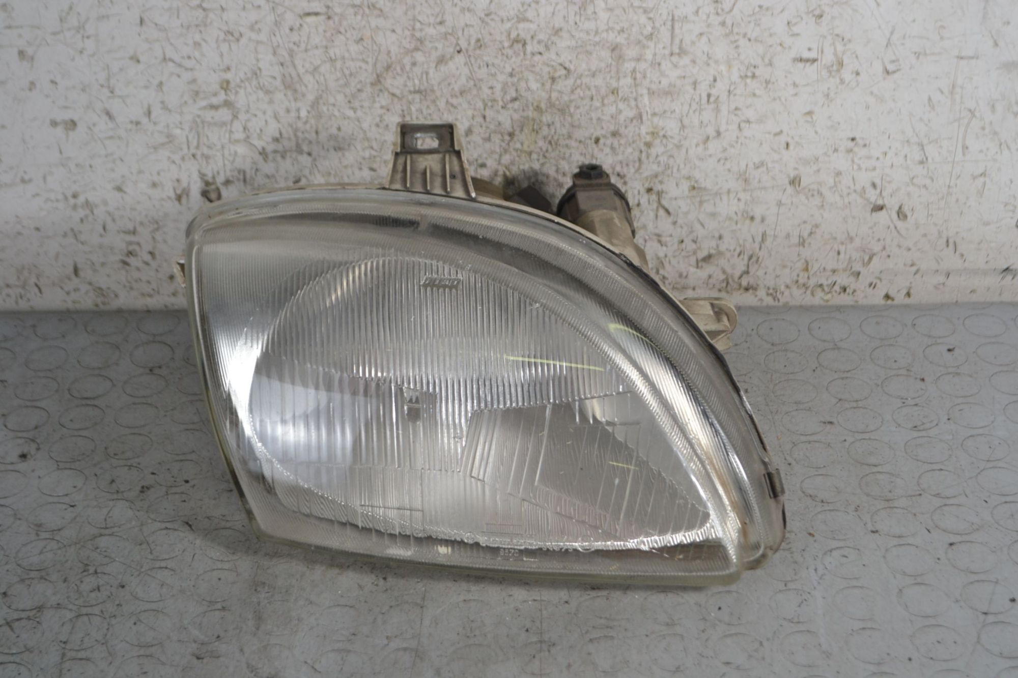 Faro fanale anteriore DX Fiat Seicento Dal 1998 al 2010 Cod 46769165  1694790788638