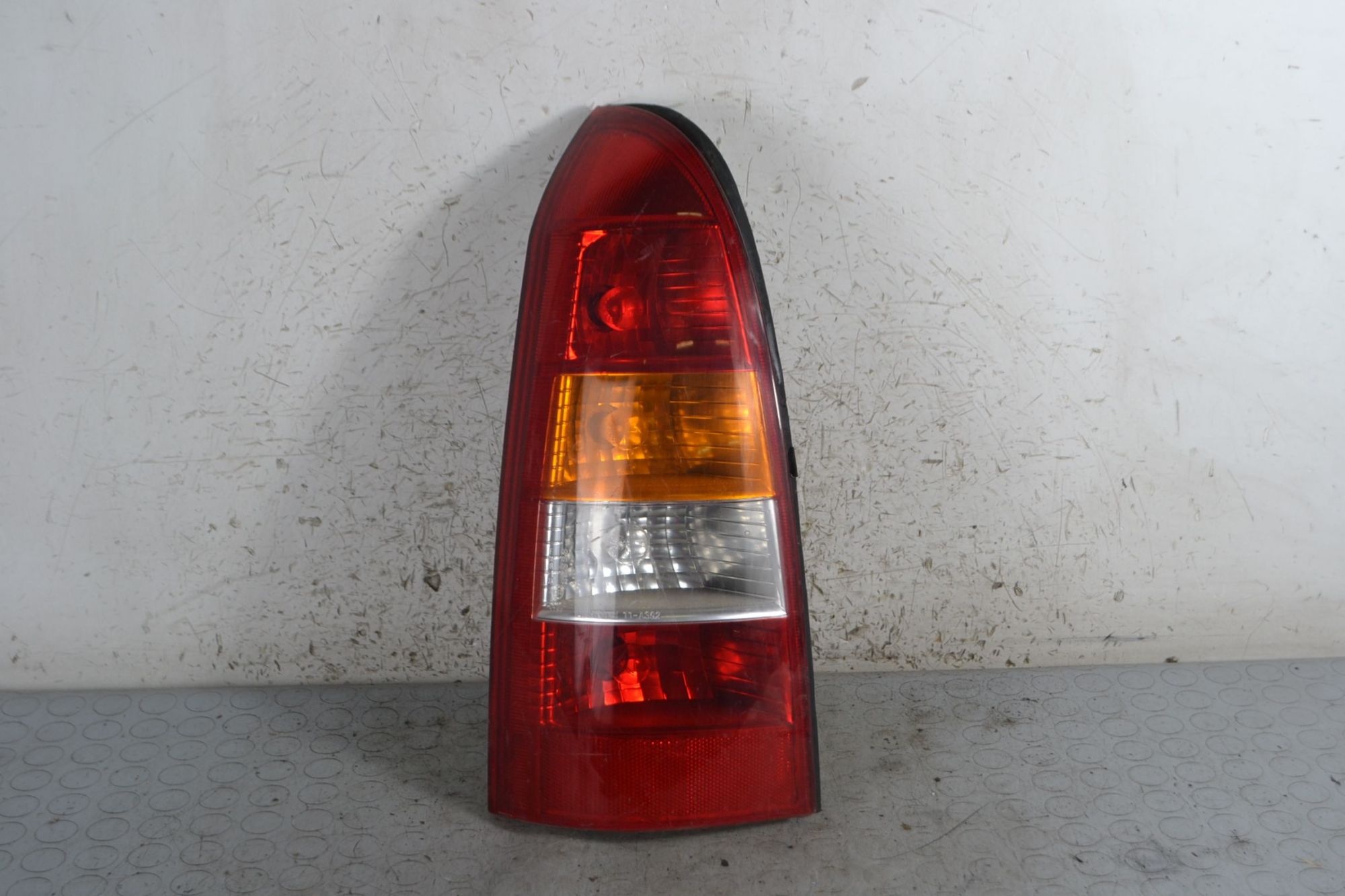 Fanale Stop Posteriore DX Opel Astra G SW dal 1998 al 2006 Cod 9117211  1695109992166