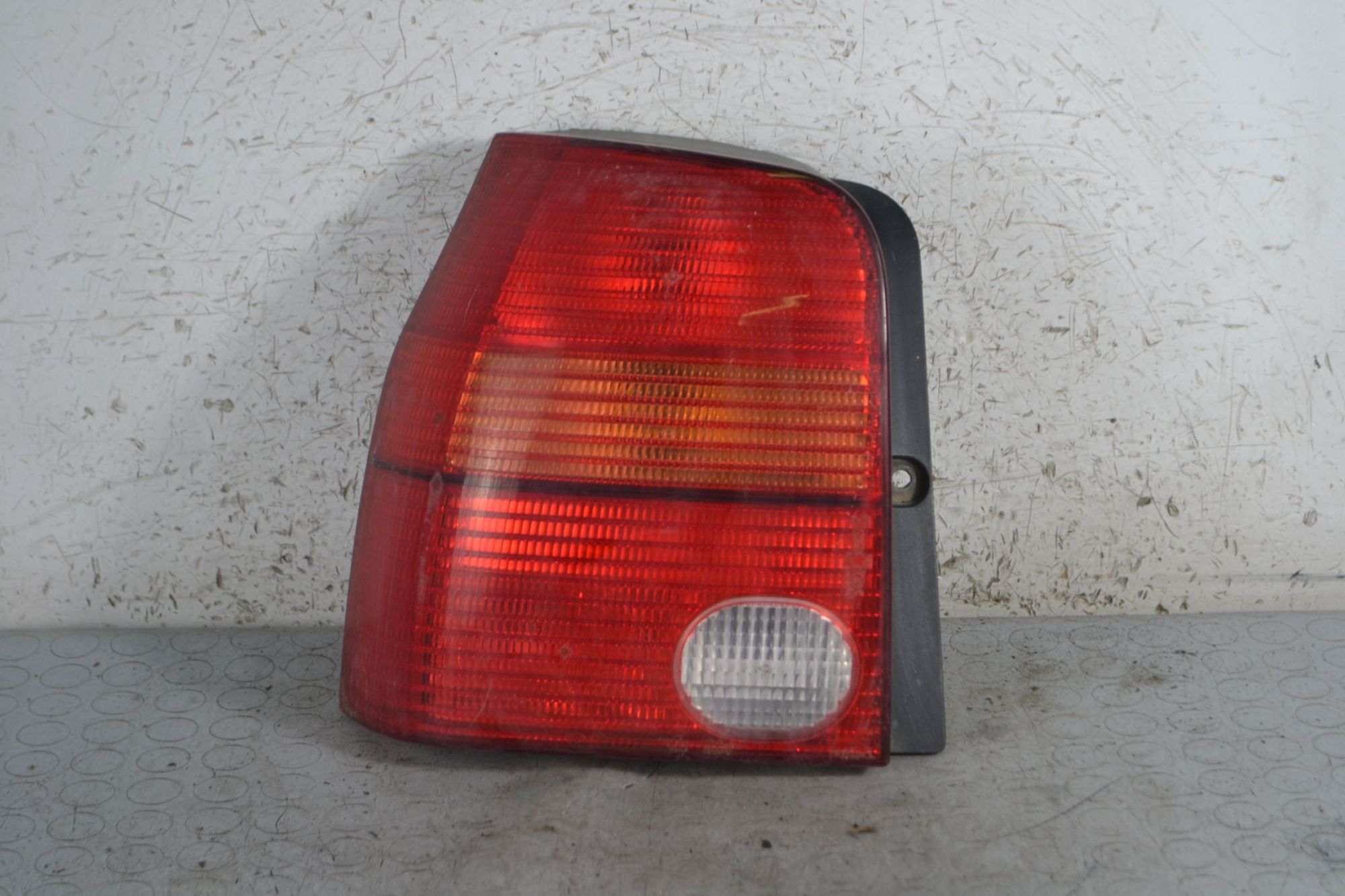 Fanale Stop posteriore SX Seat Arosa Dal 1997 al 2004 Cod 38030748  1695111623201