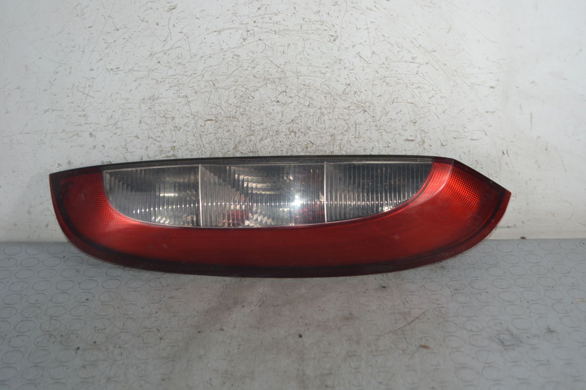Fanale Stop Posteriore DX Opel Corsa C dal 2000 al 2006 Cod 09114337  1695112876637
