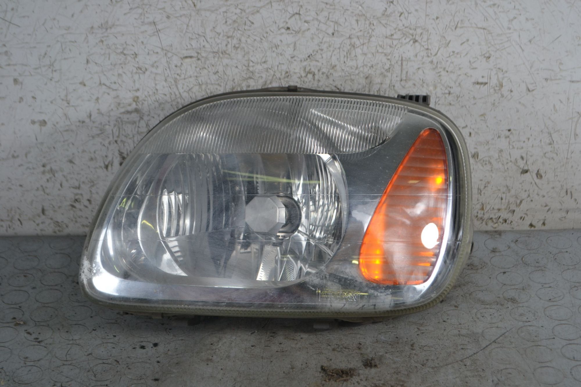 Faro fanale anteriore SX Nissan Micra K11 Dal 2000 al 2003 Cod B60601F511  1695119962890