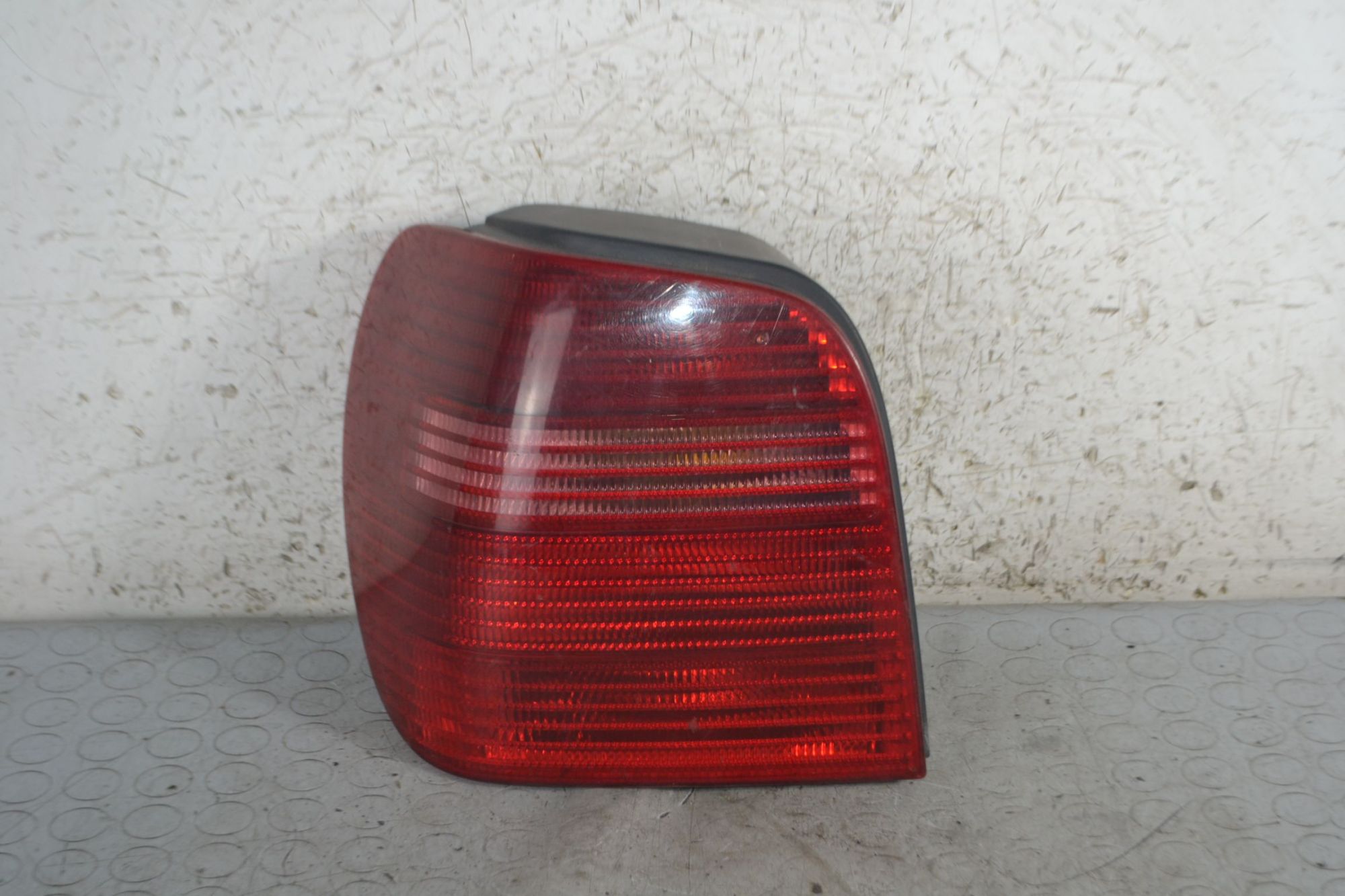 Fanale stop posteriore SX Volkswagen Polo 6N2 Dal 1999 al 2001 Cod 6N0945095H  1695126043070