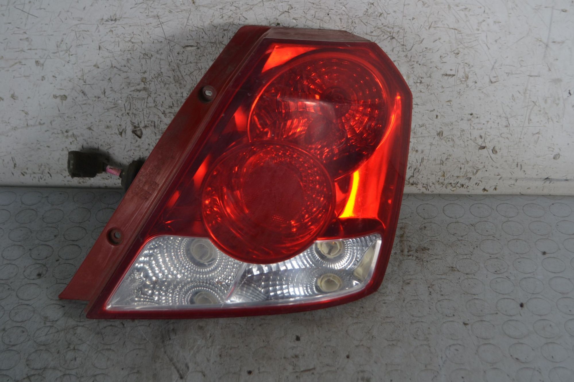 Fanale stop posteriore DX Chevrolet Kalos Dal 2002 al 2008 Cod 96540269  1695128657916