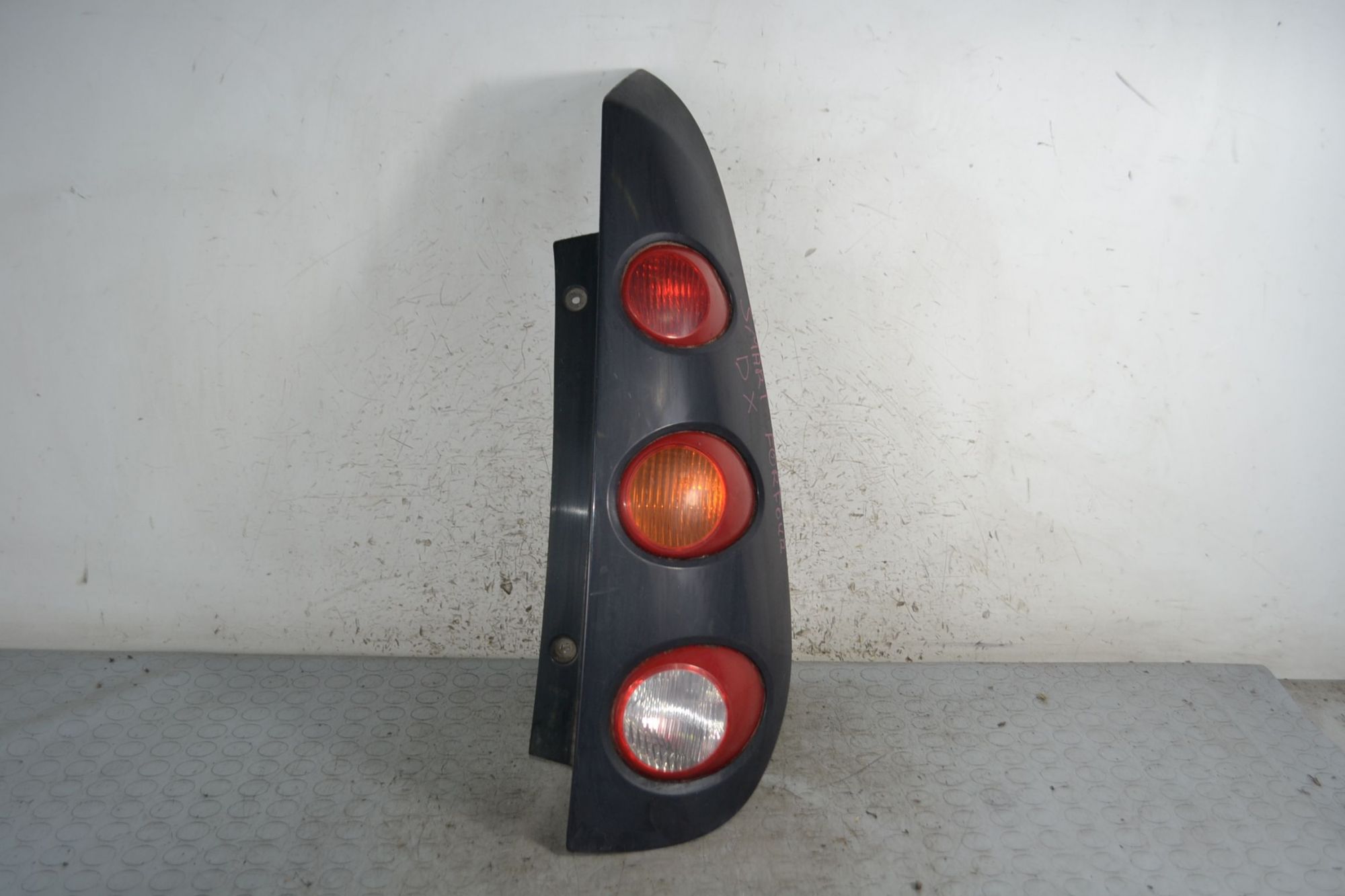 Fanale Stop posteriore DX Smart ForFour W454 dal 2004 al 2006 Cod A4548200064  1695192902813