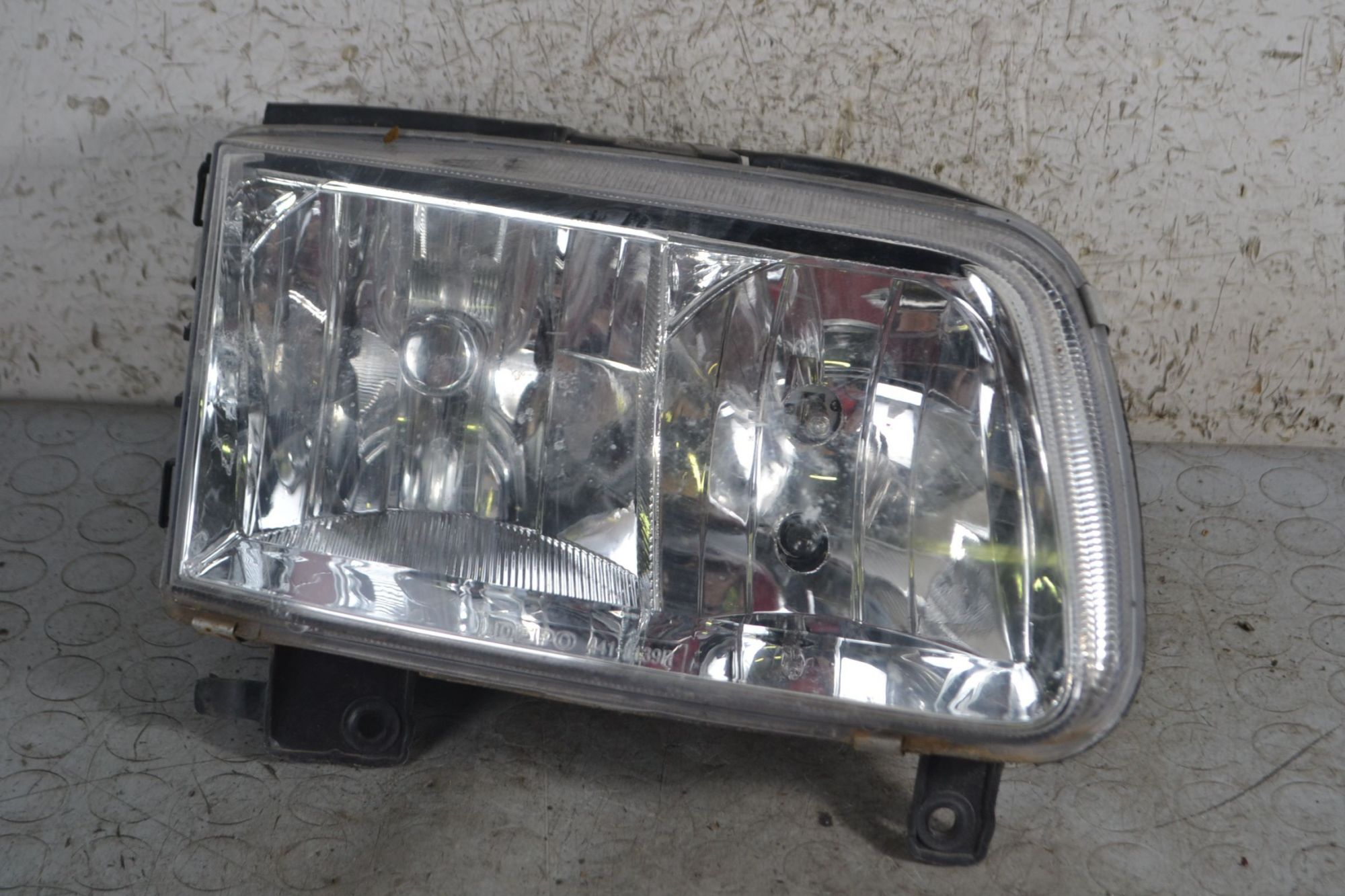 Faro Anteriore DX Volkswagen Polo 6N2 dal 1999 al 2003 Cod 08-441-1139  1695195880217