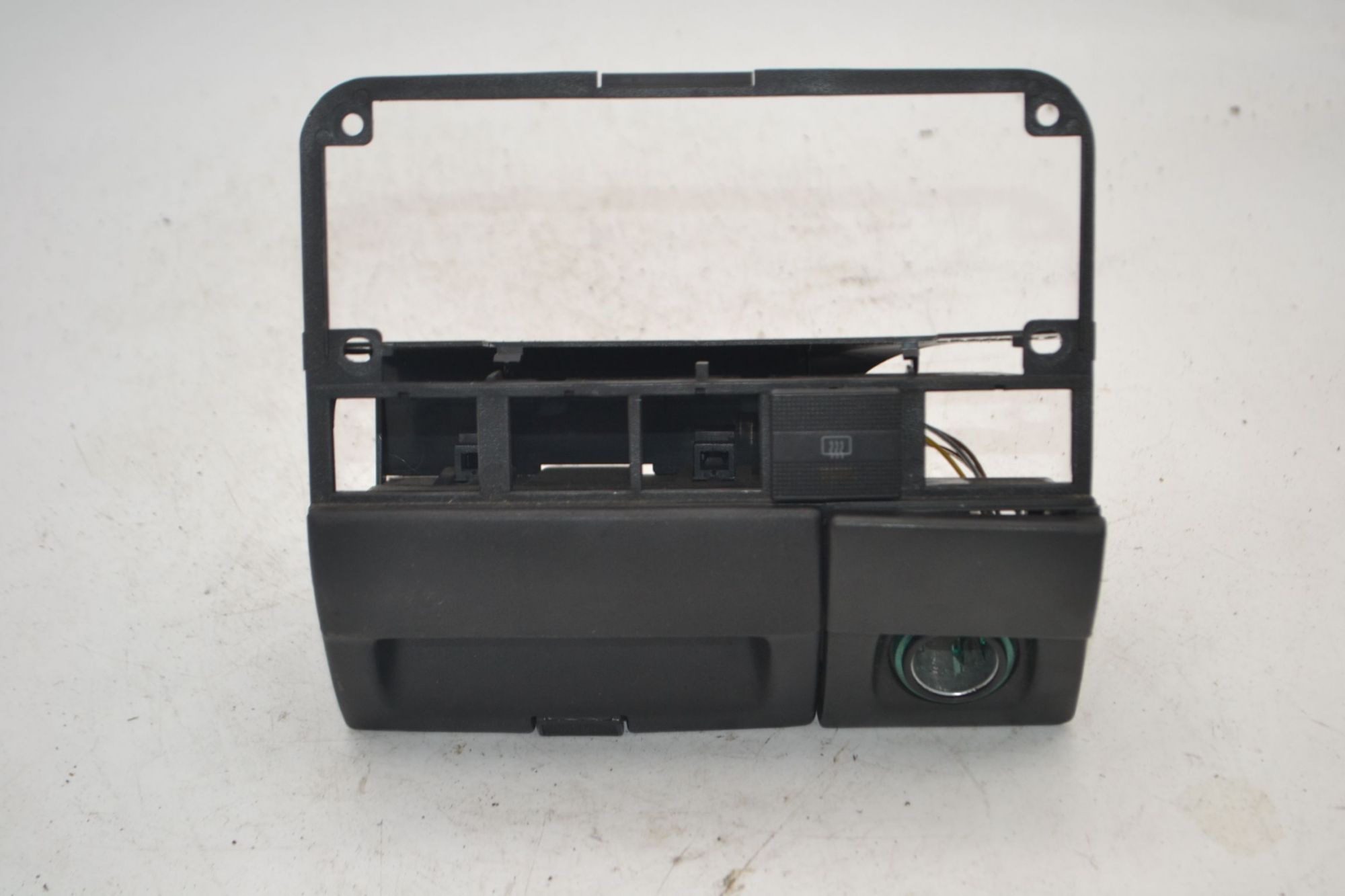 Console Centrale Posacenere Volkswagen Vento / Golf III Dal 1992 al 1999 Cod 1H1857305B  1695222833025