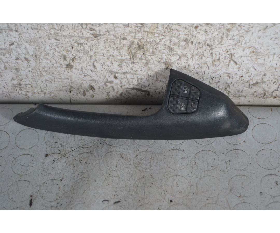 Pulsantiera Alzacristalli Anteriore SX Volkswagen Vento dal 1991 al 1998 Cod 1h0867197c  1695290986173