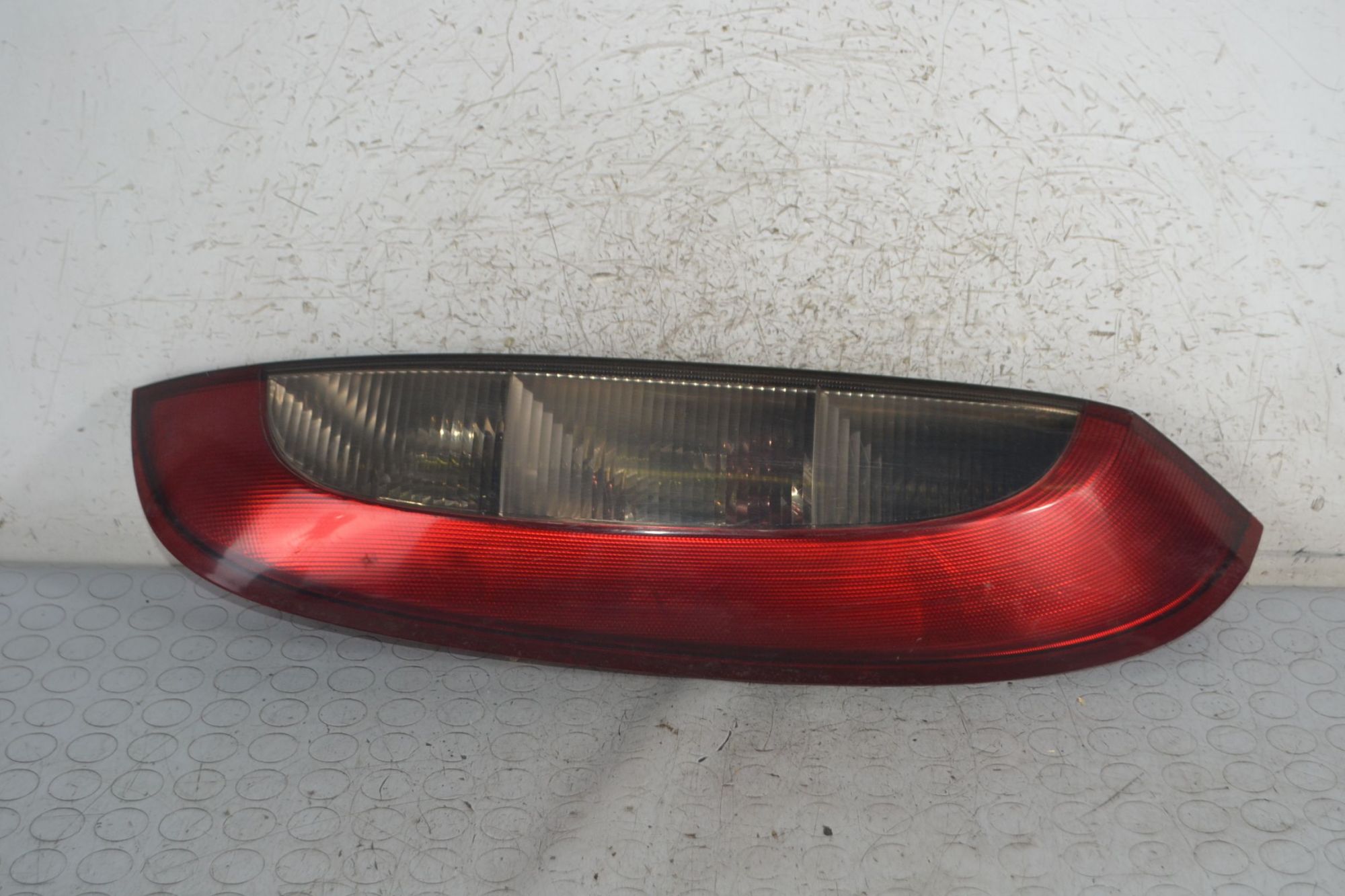 Fanale Stop Posteriore DX Opel Corsa C dal 2000 al 2006 Cod 09114337  1695300973544