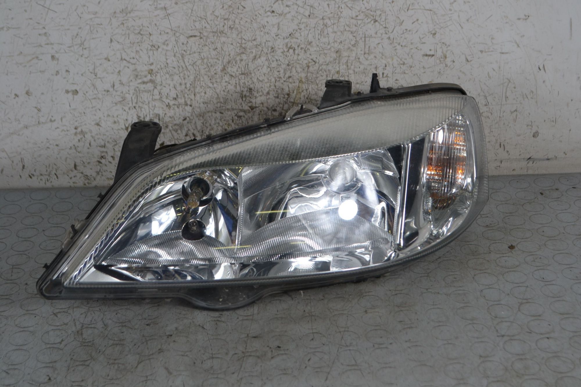 Faro fanale anteriore sinistro SX Opel Astra G Dal 1998 al 2006 Cod 093175368LH  1695379577469