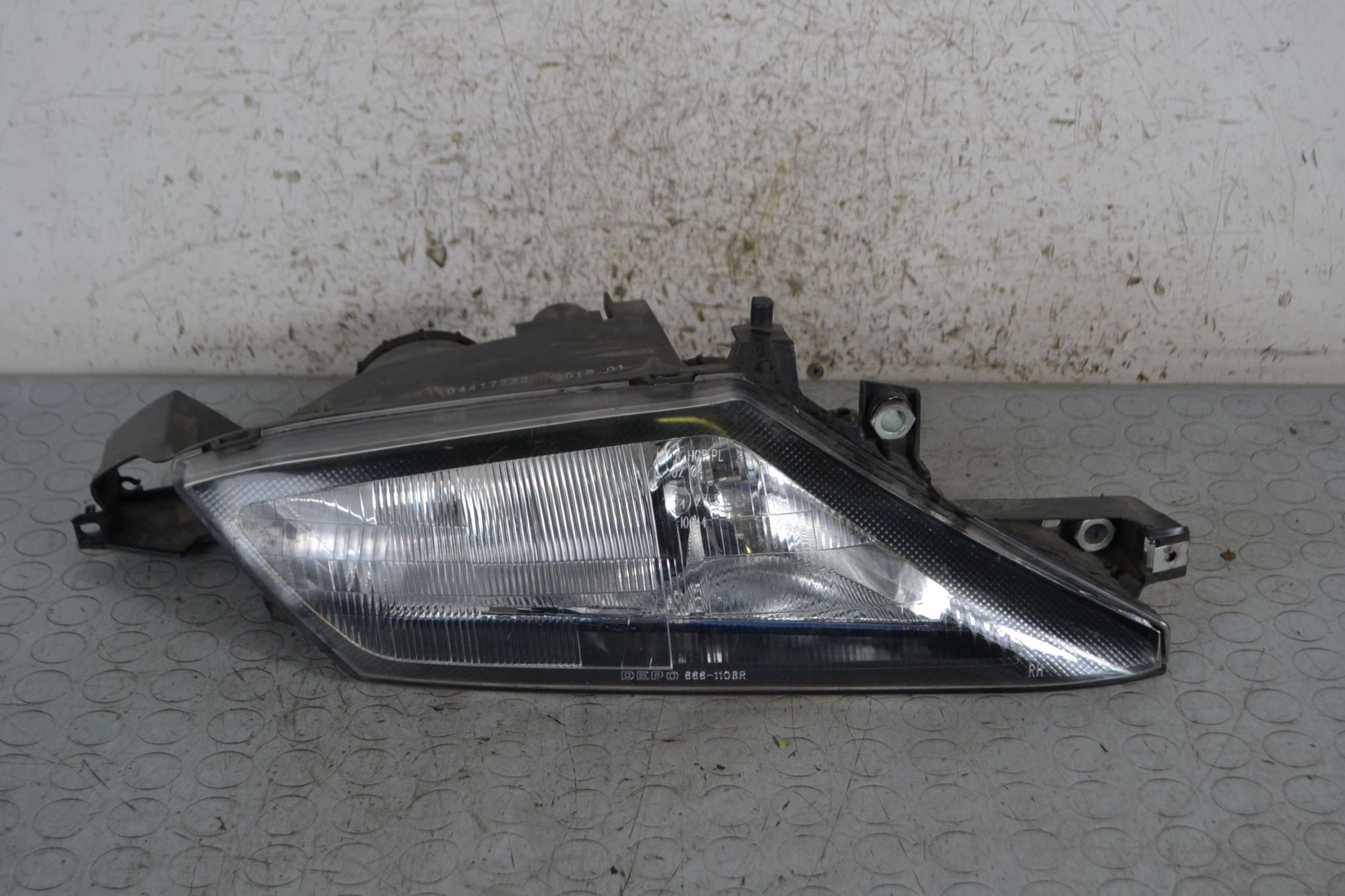 Faro Anteriore DX Lancia Y dal 1995 al 2000 Cod 08-666-1108R  1695384397182