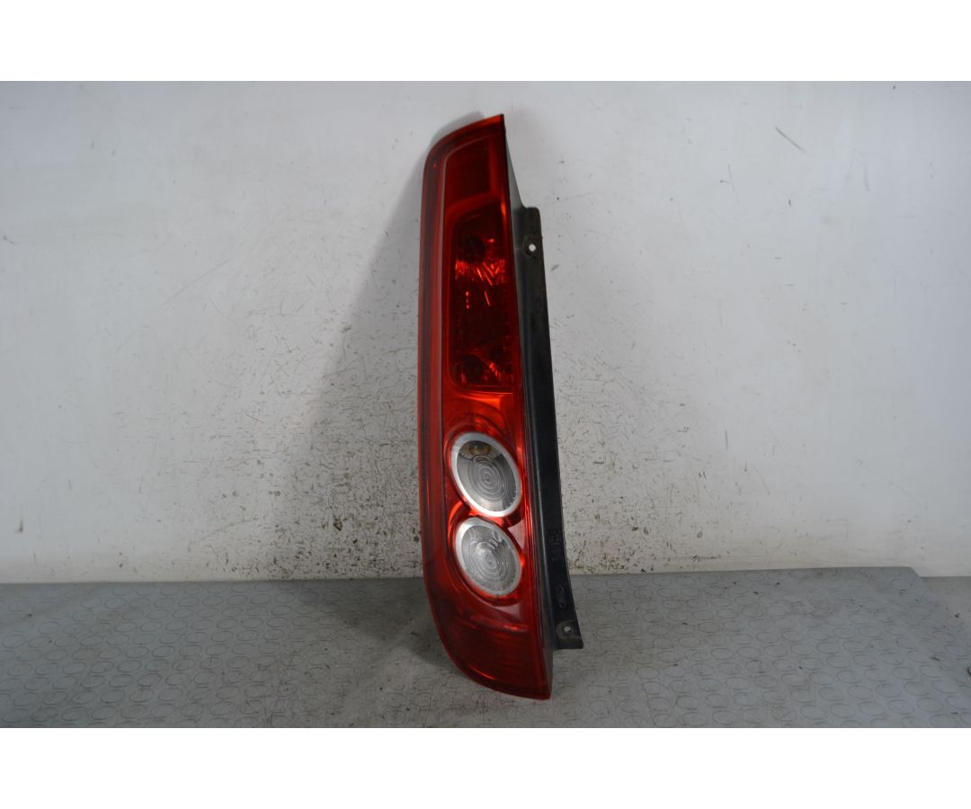 Fanale Stop posteriore SX Ford Fiesta V 3 porte dal 2006 al 2008  1695627929132