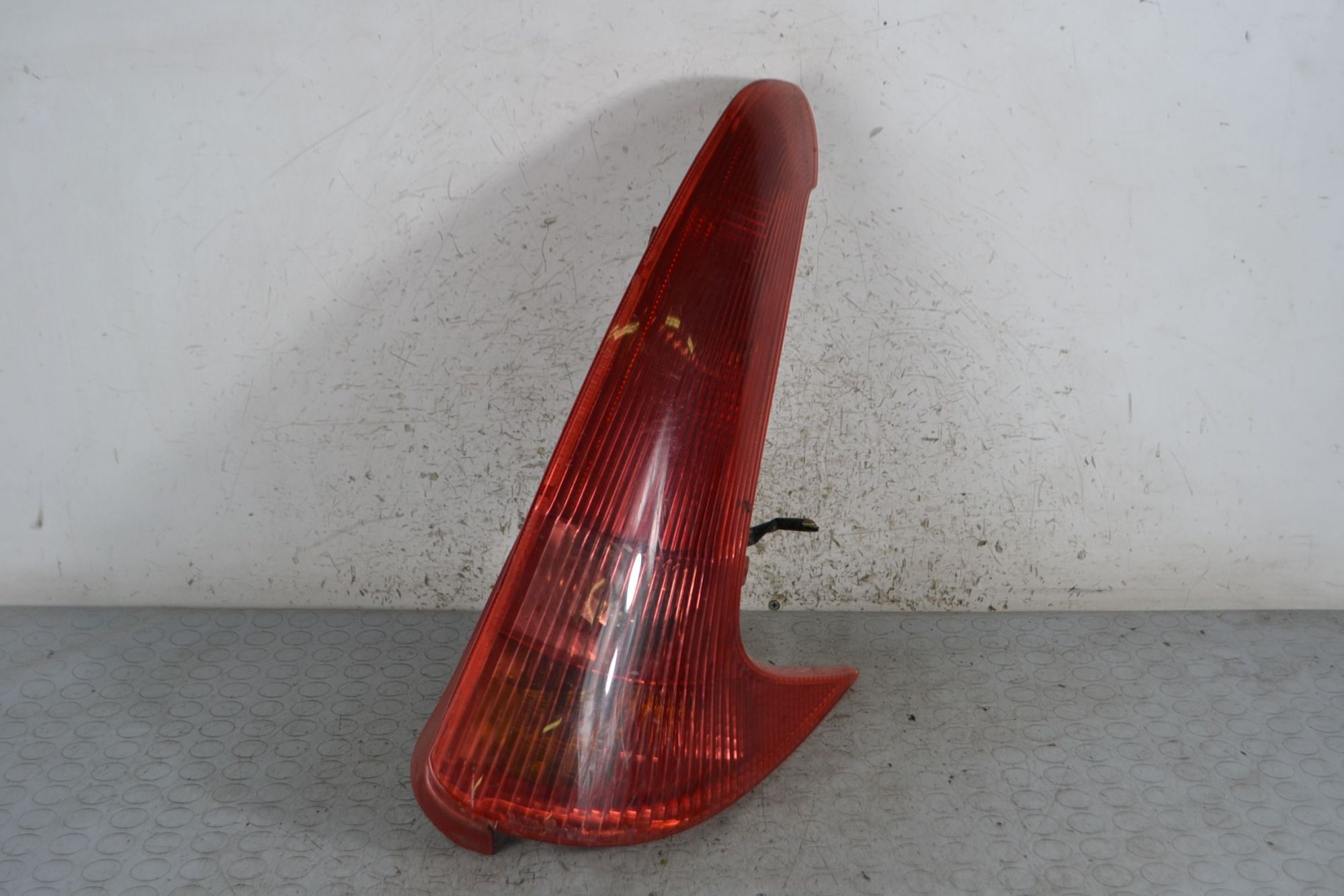 Fanale Stop Posteriore DX Peugeot 206 SW dal 2002 al 2007 Cod 6351R4  1695631403673