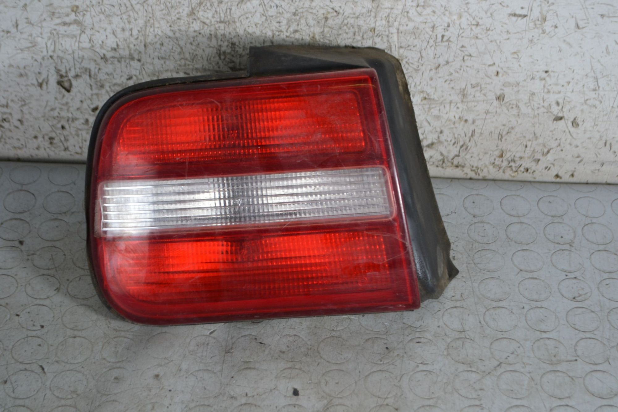 Fanale Stop posteriore SX Lancia Kappa dal 1994 al 2001 Cod 29310102  1695632086271