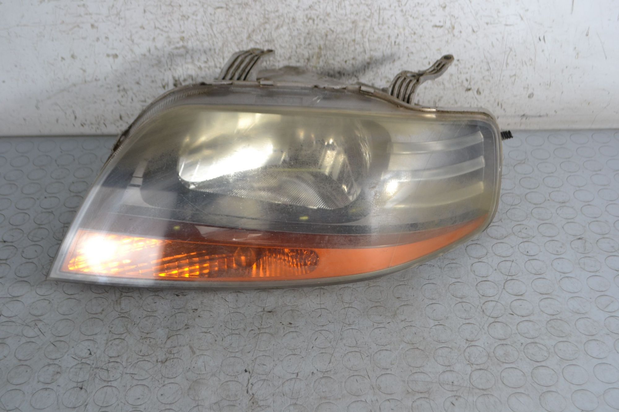 Faro Anteriore SX Daewoo Kalos dal 2002 al 2008  1695633658071