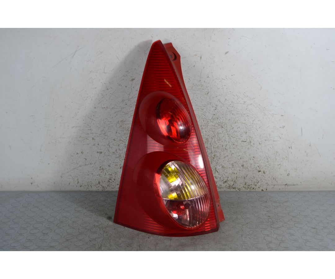 Fanale stop posteriore SX Citroen C1 Dal 2005 al 2014 1695652306076 Fanale stop posteriore SX Citroen C1 Dal 2005 al 2014 1695652306076