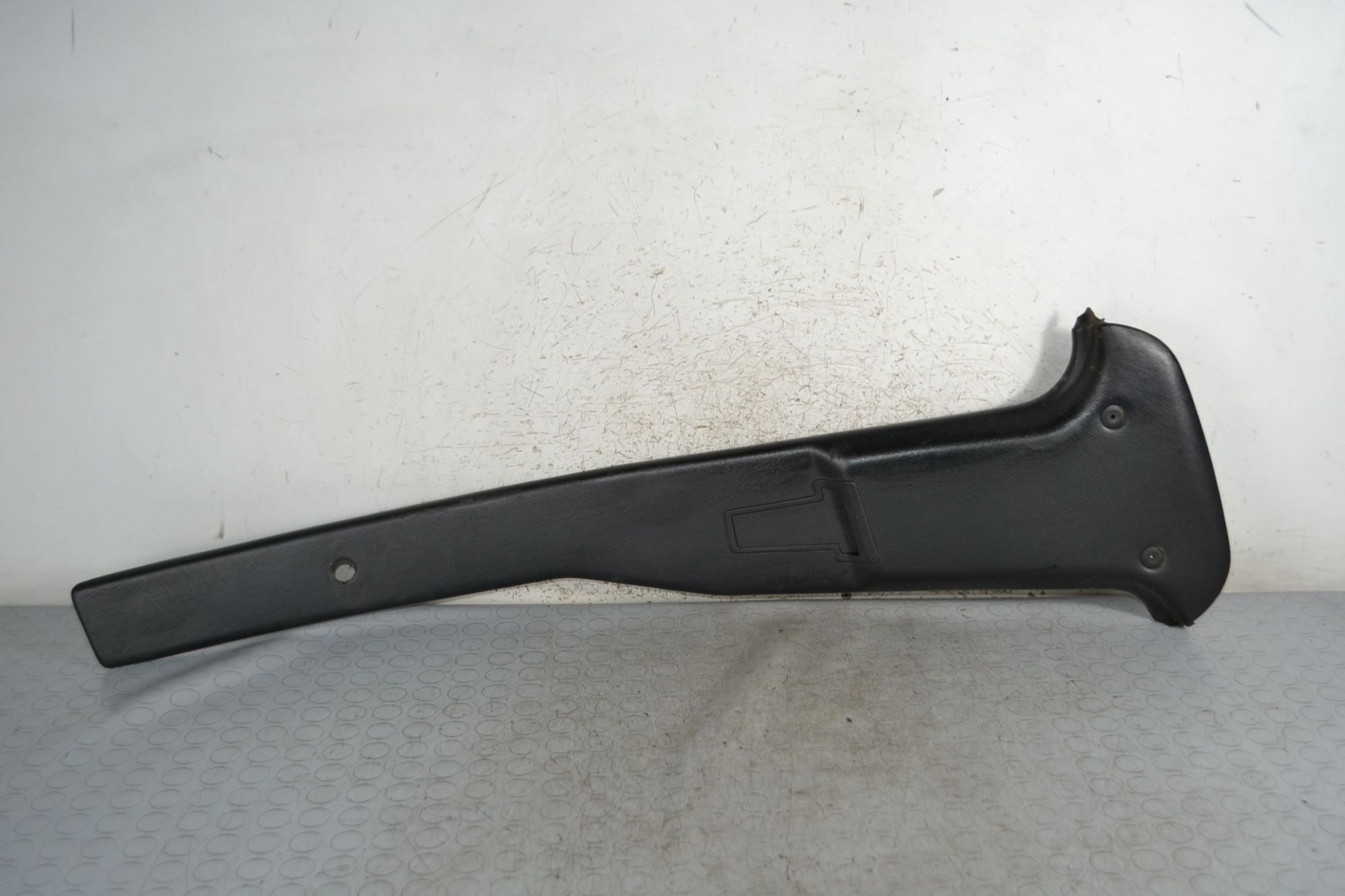 Copertura Colonna Guida per Cintura Anteriore Destra Bmw Serie 3 E30 Dal 1982 al 1992 Cod 19166822  1695723899254