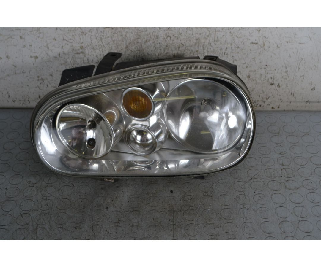 Faro Anteriore SX Volkswagen Golf IV dal 1997 al 2004 COd 1j1941015e 1695724379786 Faro Anteriore SX Volkswagen Golf IV dal 1997 al 2004 COd 1j1941015e 1695724379786