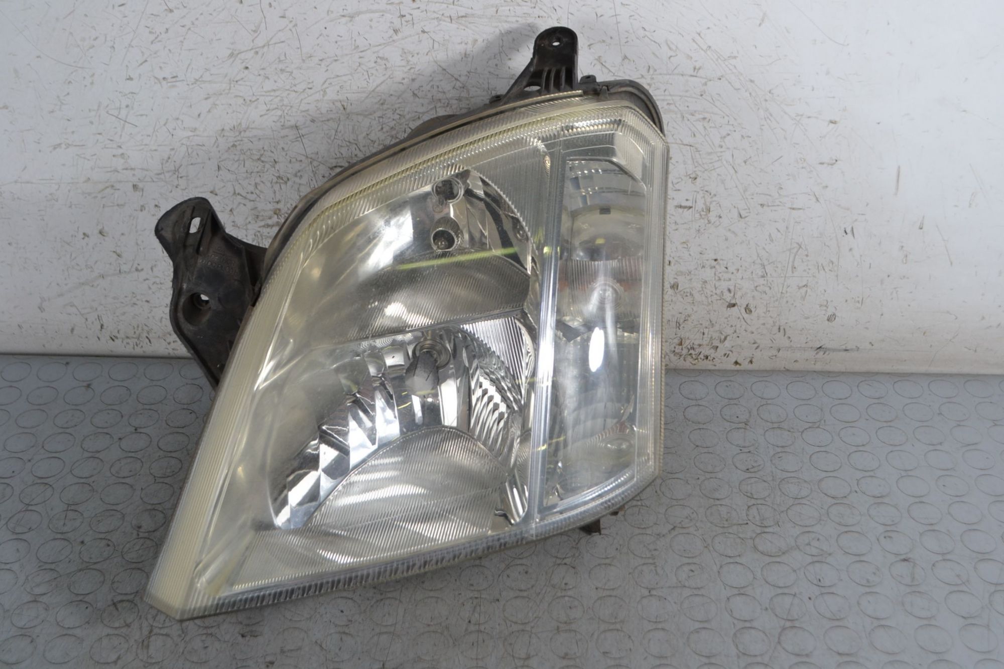 Faro Anteriore SX Opel Meriva A dal 2003 al 2010 Cod 93321052  1695826871560