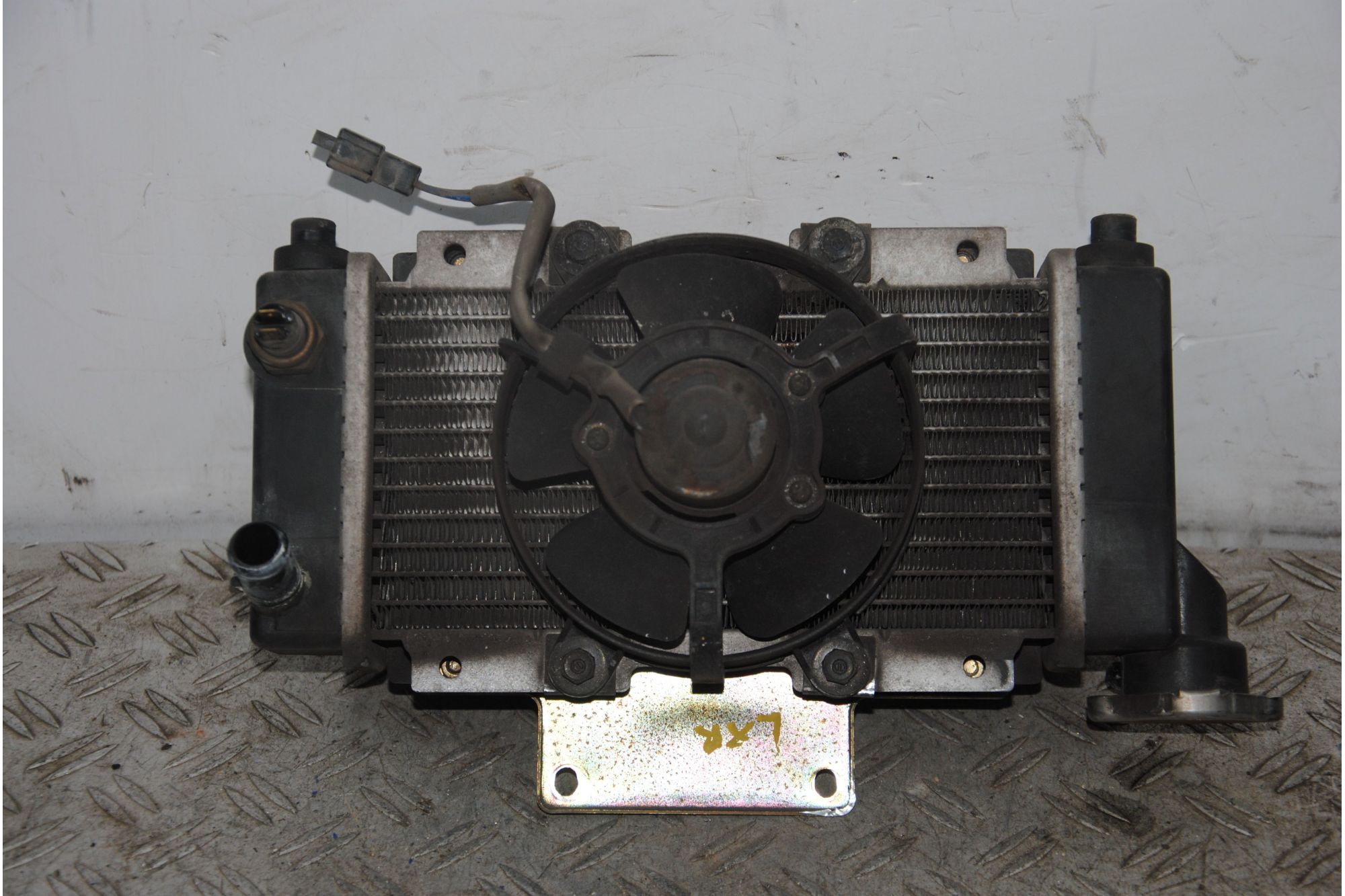 Radiatore + Elettroventola Peugeot LXR 200 dal 2009 al 2014  1695896424659