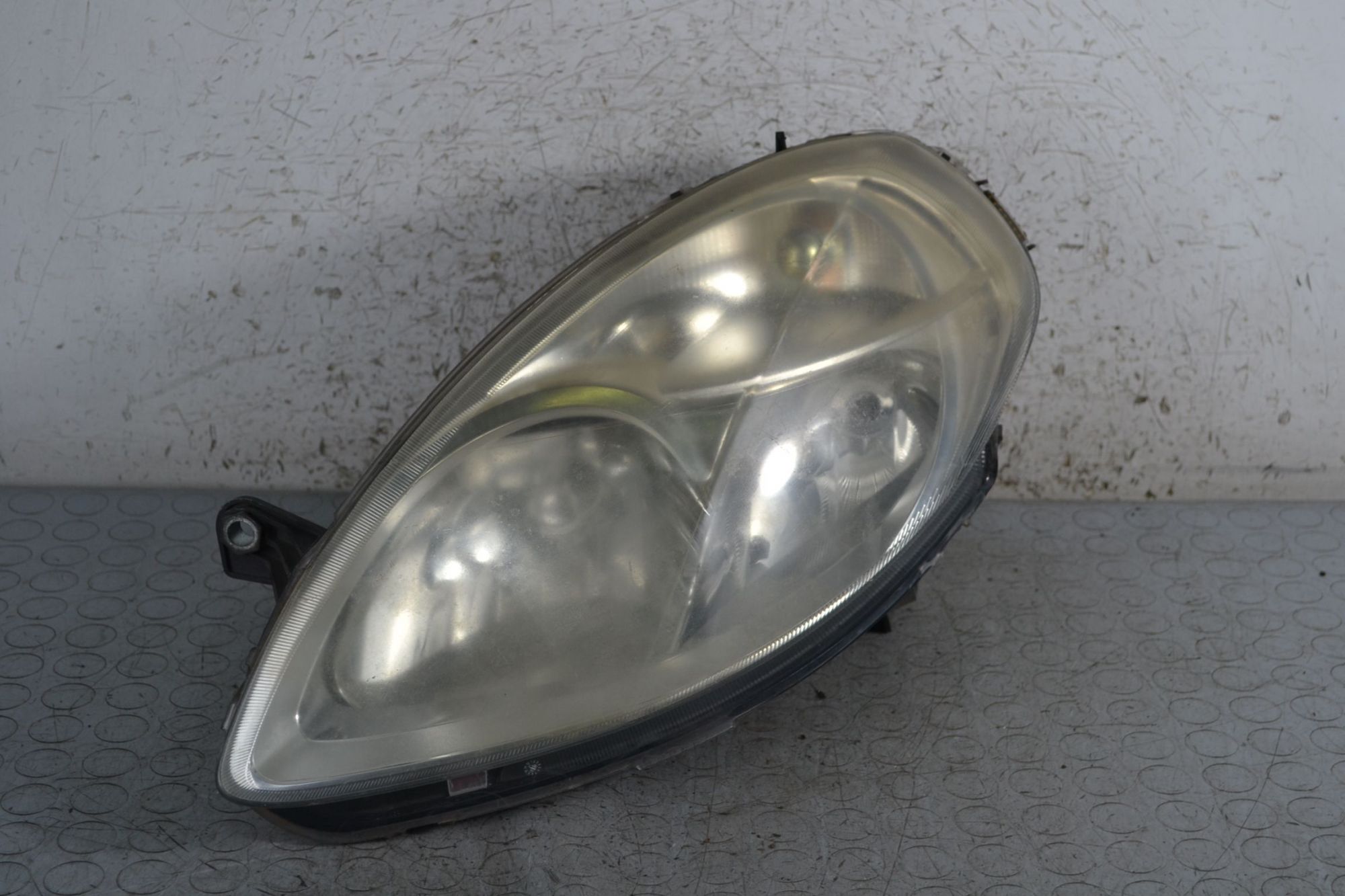 Faro fanale anteriore SX Lancia Ypsilon Dal 2003 al 2011  1695910114610