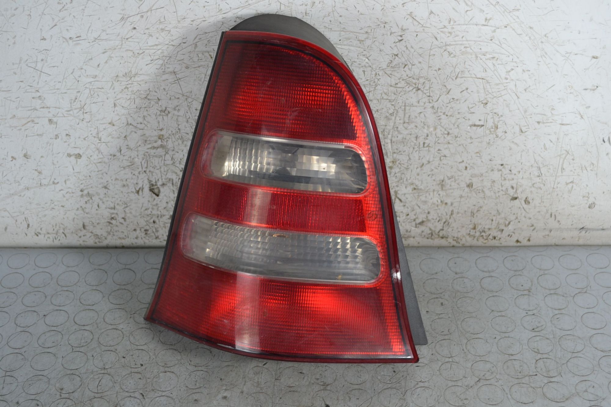 Fanale Stop Posteriore SX Mercedes Classe A W168 dal 2001 al 2004 Cod A1688202964  1695910582150