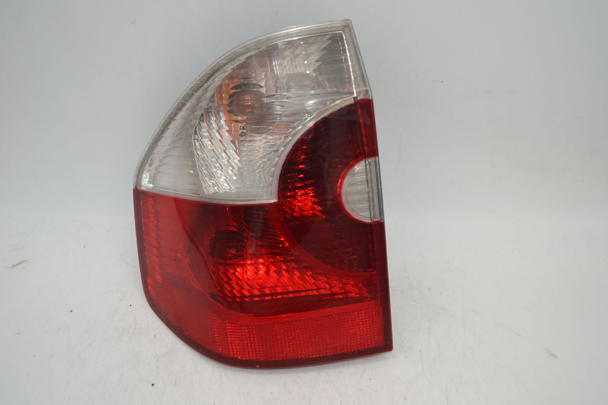 Fanale Stop Posteriore SX BMW X3 E83 dal 2004 al 2010 Cod 63216990169  1695972620449
