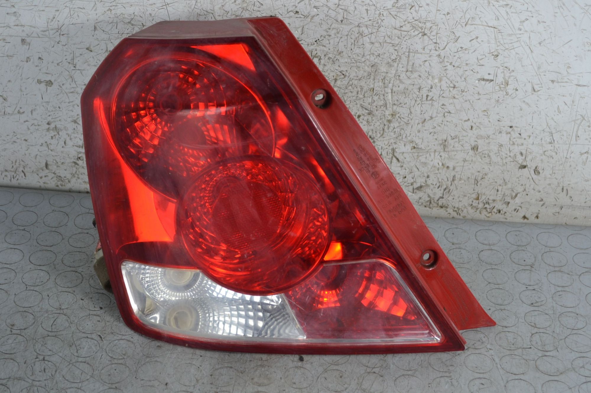 Fanale stop posteriore SX Chevrolet Kalos Dal 2002 al 2008 Cod 96540268  1695993350950