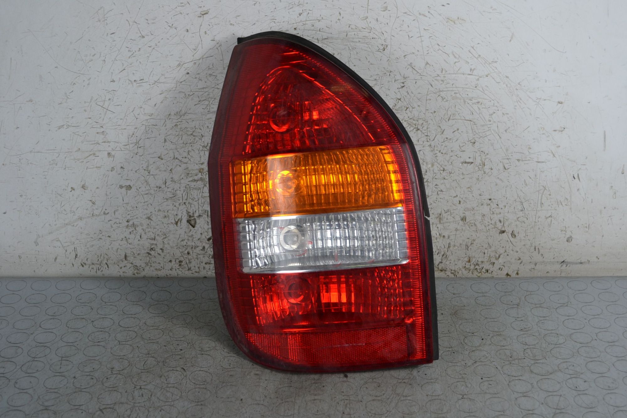 Fanale Stop Posteriore SX Opel Zafira A dal 1999 al 2005 Cod 9117444  1696242933856