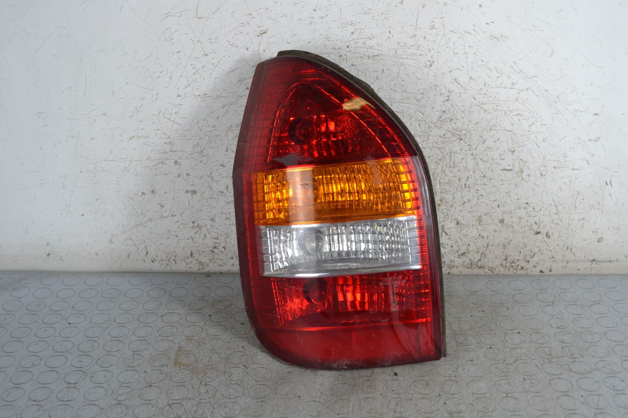 Fanale Stop Posteriore SX Opel Zafira A dal 1999 al 2005 Cod 9117444  1696251381402