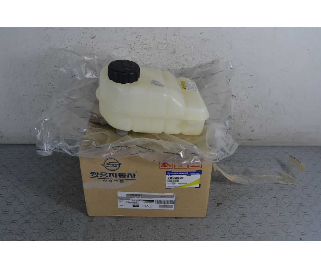 Vaschetta Acqua Radiatore SsangYong Musso dal 1993 al 2005 Cod 2160505051  1696327684970