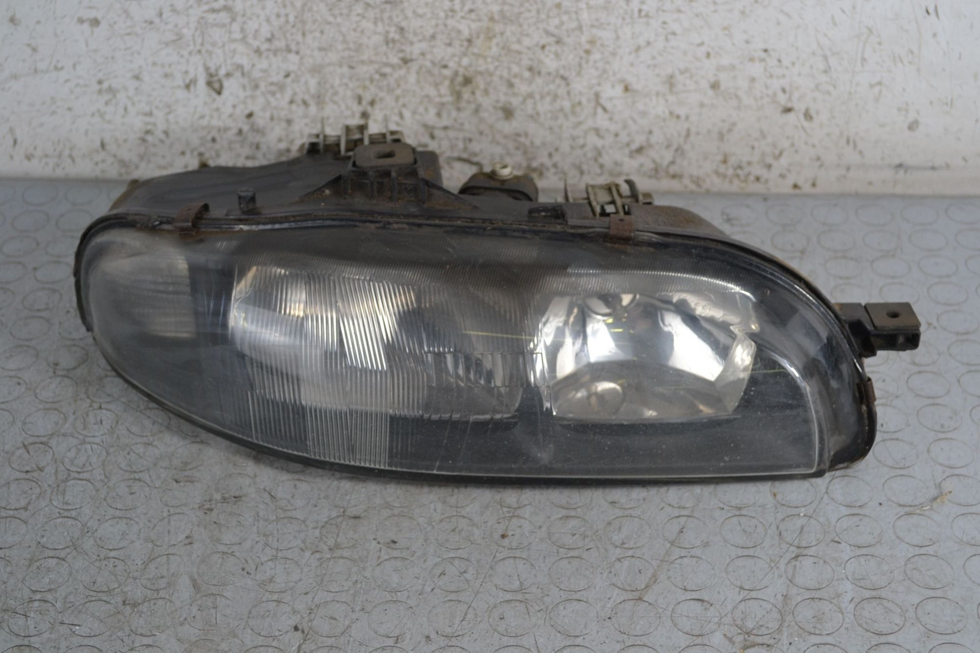Faro anteriore DX Fiat Bravo Dal 1995 al 2002 Cod 46523120  1696343644538