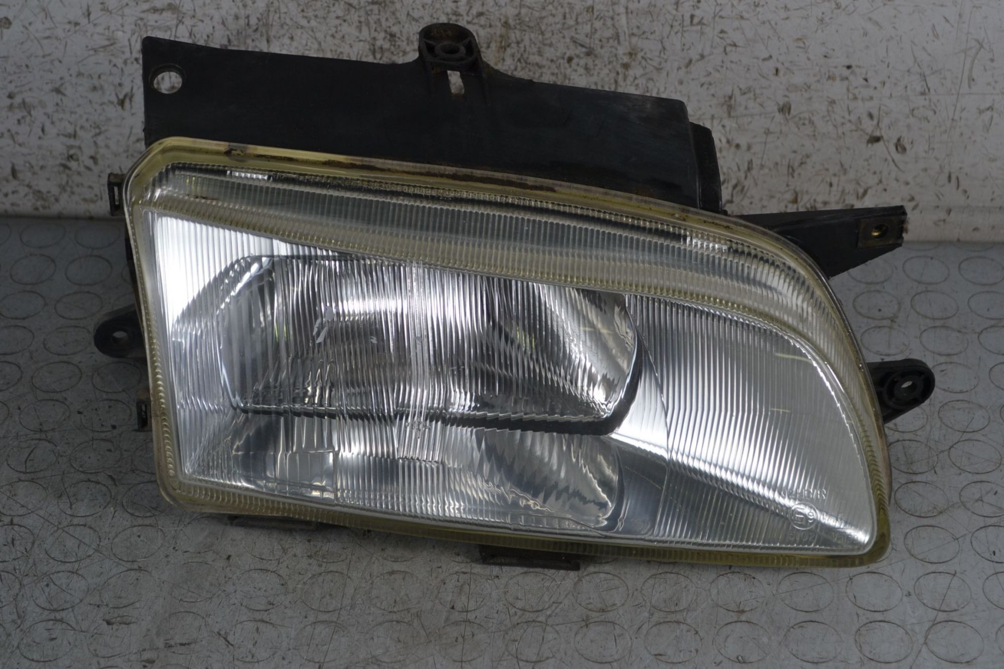 Faro Anteriore DX Citroen Berlingo dal 1996 al 2002  1696413064549