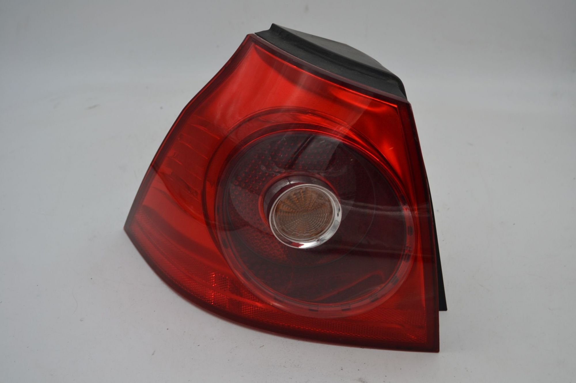 Fanale Stop Posteriore Esterno SX Volkswagen Golf V dal 2003 al 2008 Cod 1K6945095E  1696494408119