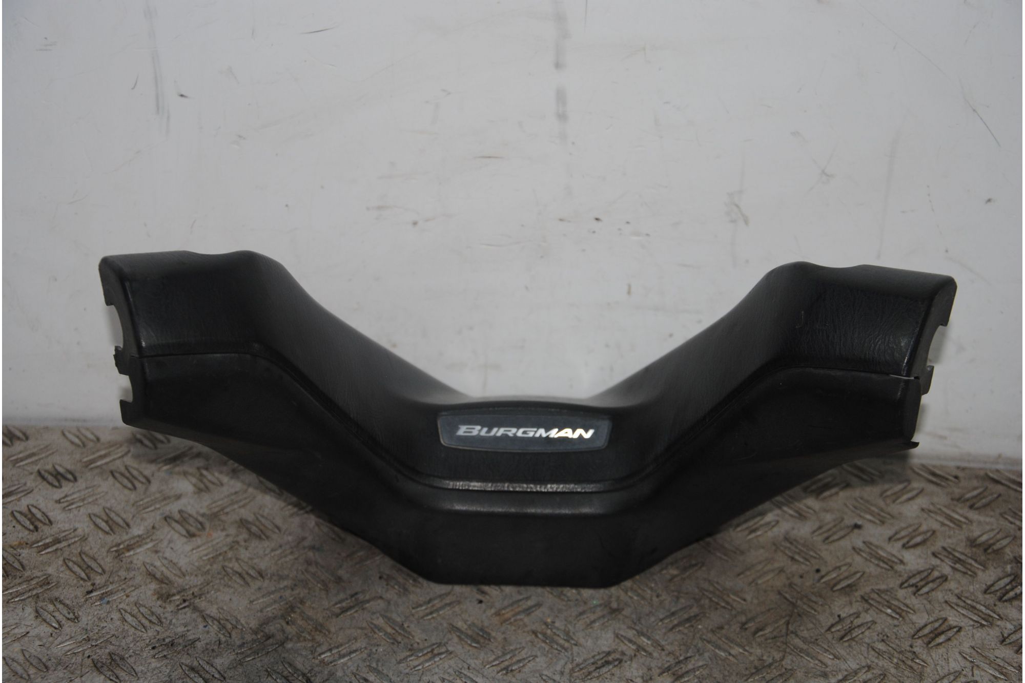 Carena Coprimanubrio Superiore Suzuki Burgman 400 K7 dal 2007 al 2013 COD 56311-05H0  1696517441031