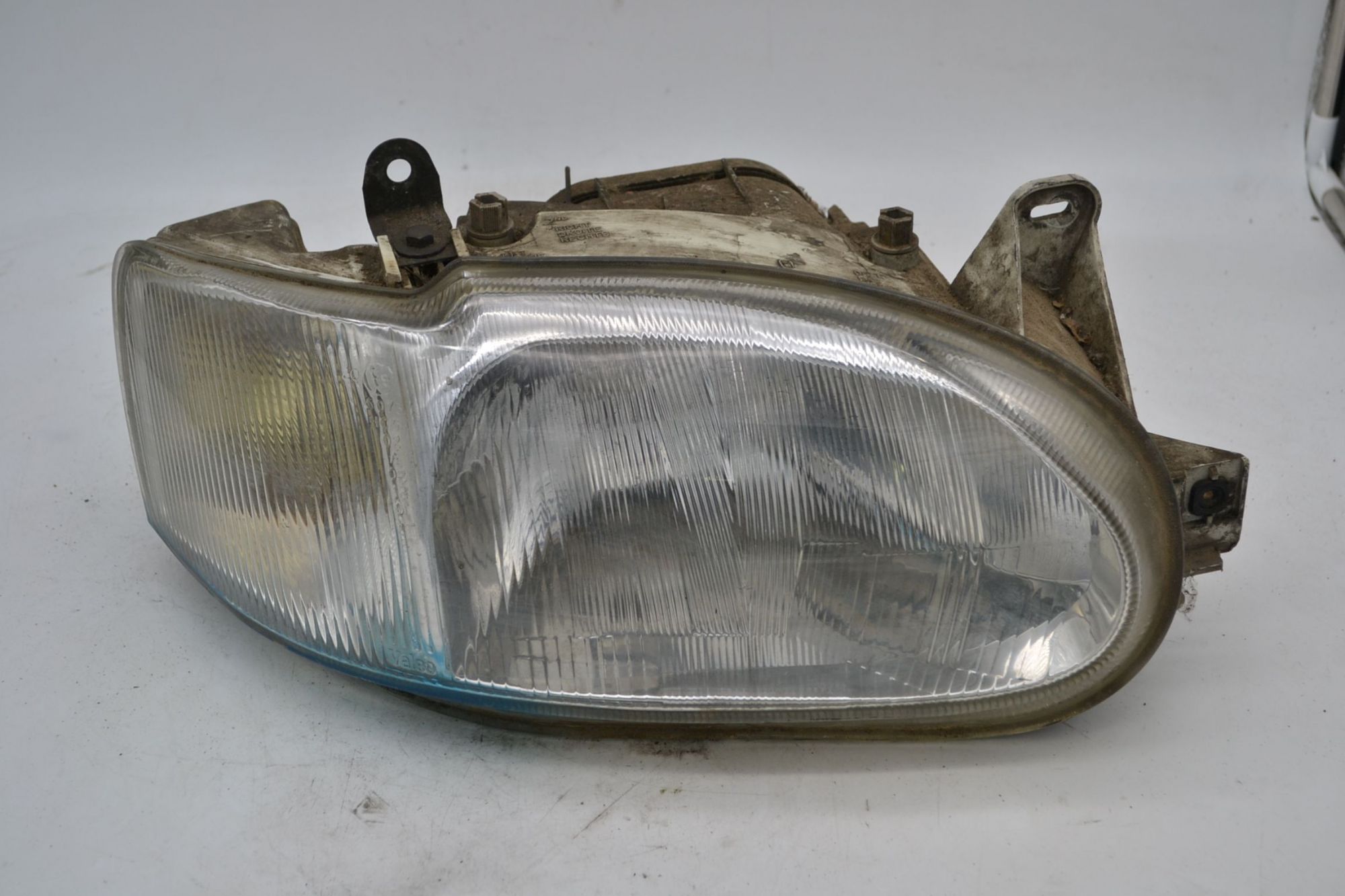 Faro fanale anteriore destro DX Ford Escort dal 1990 al 2000 Cod 95AG13K060AA  1696586109030