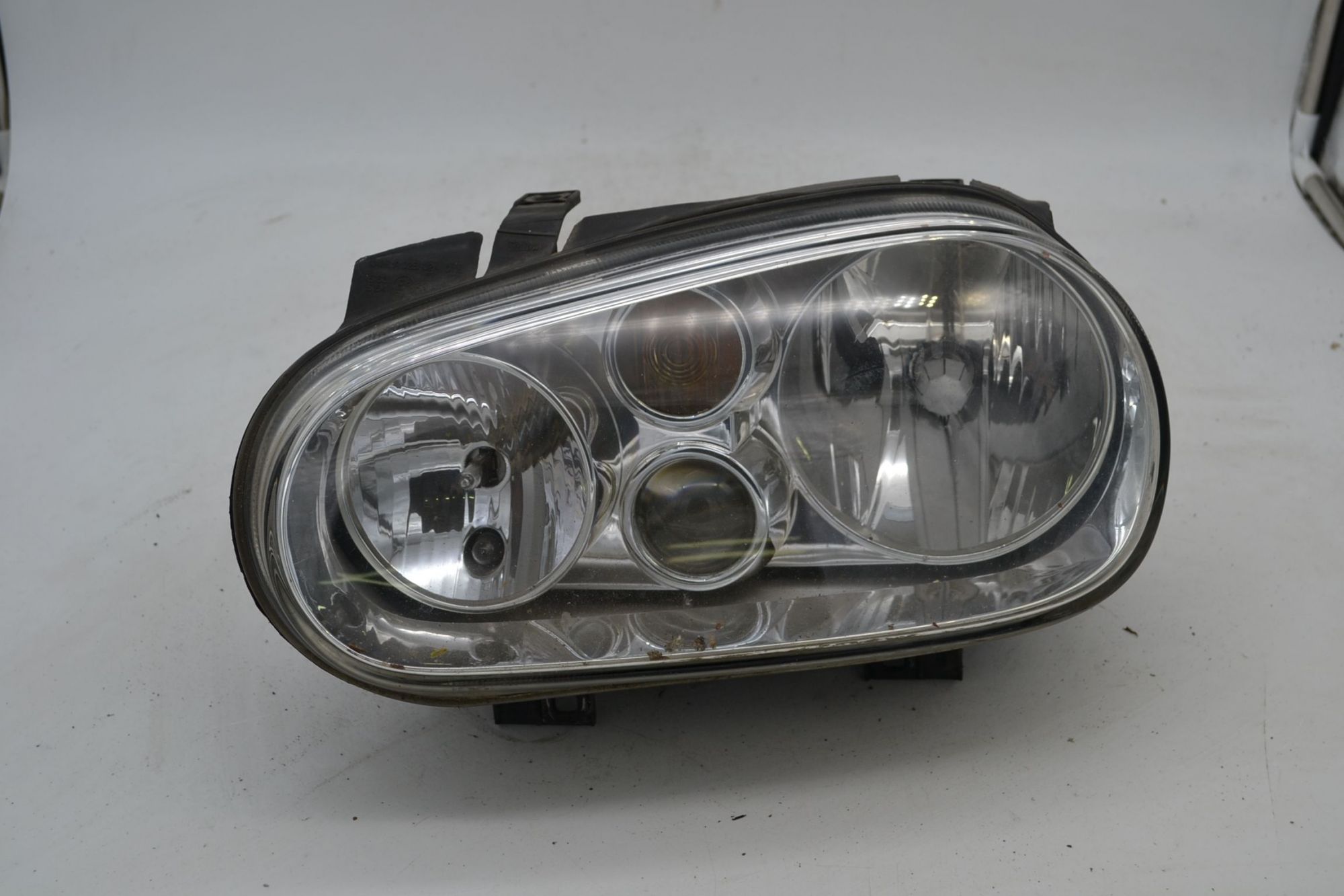 Faro Anteriore SX Volkswagen Golf IV dal 1997 al 2004 Cod 1J1941017C  1696600418339