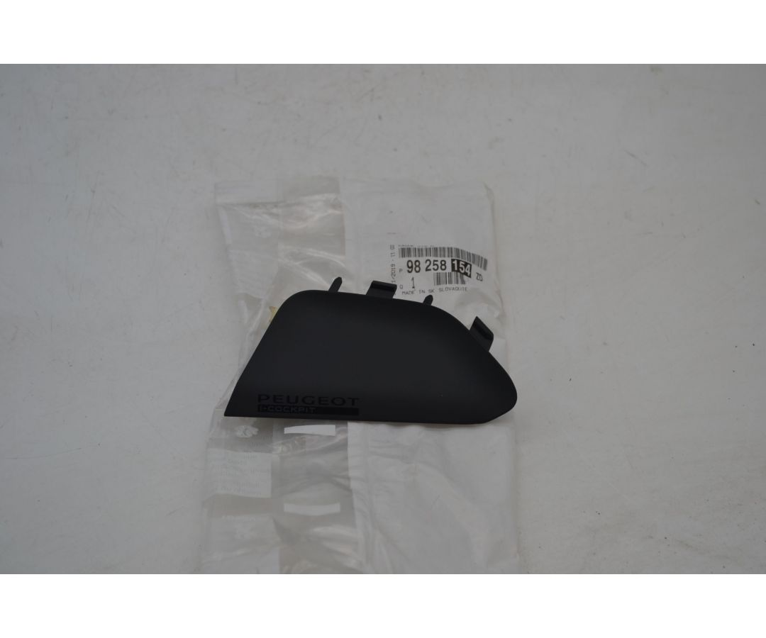 Modanatura Interna Peugeot 208 Dal 2019 Cod 9825815480 / 98258154ZD  1696854857304