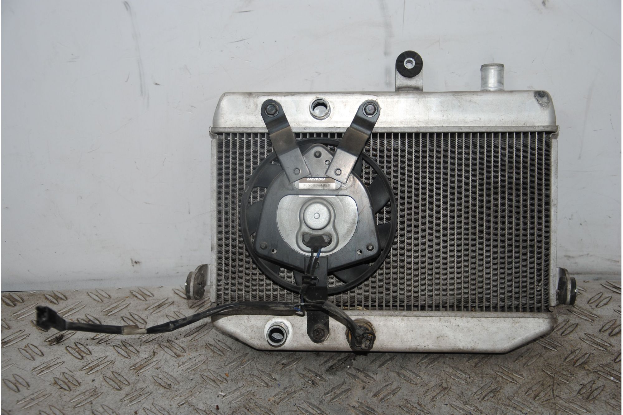 Radiatore + Elettroventola Suzuki Burgman 400 K7 dal 2007 al 2013  1696927489098