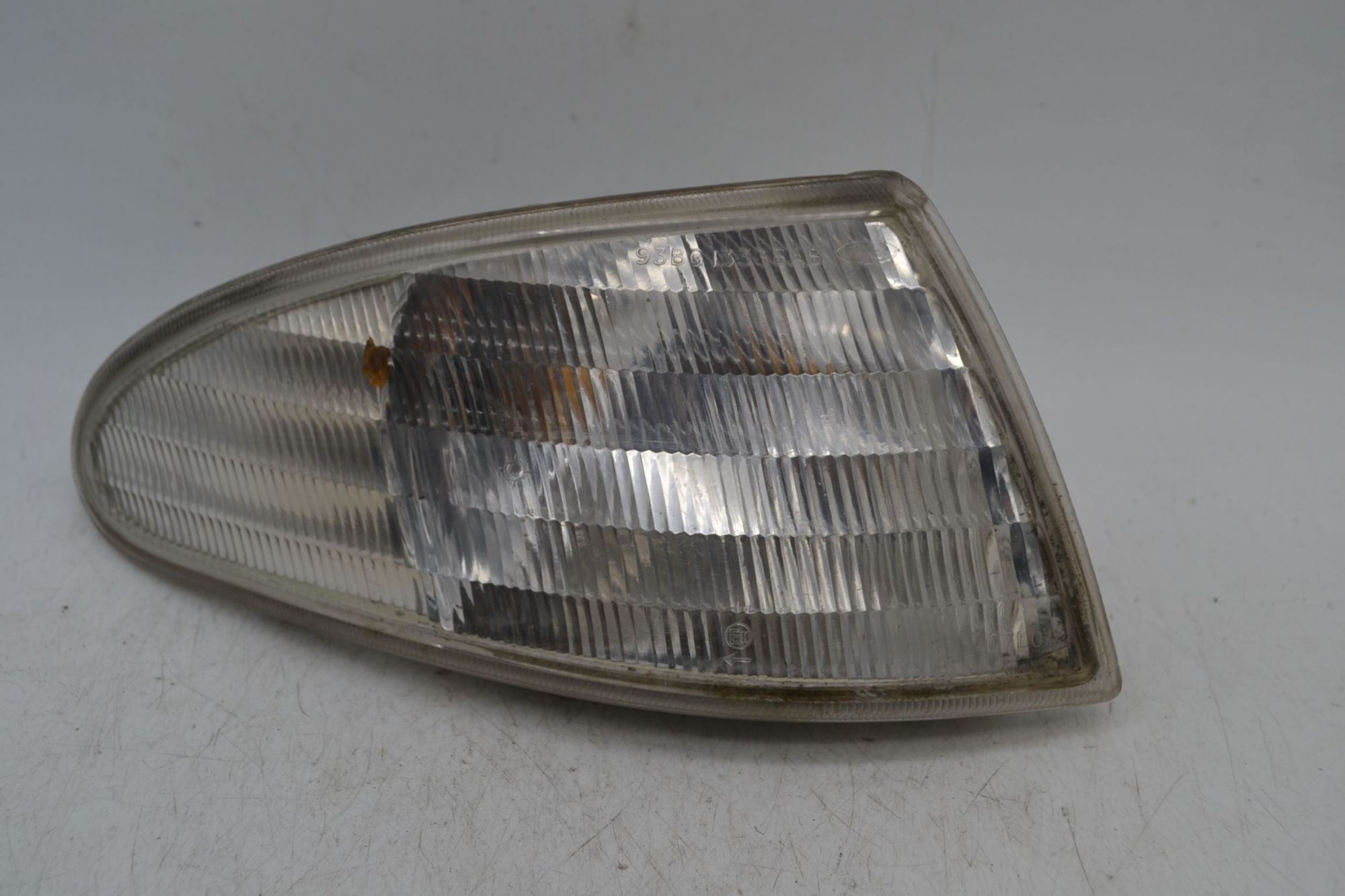 Freccia anteriore DX Ford Mondeo I Dal 1993 al 1996 Cod 93BG13368AB  1696930218562