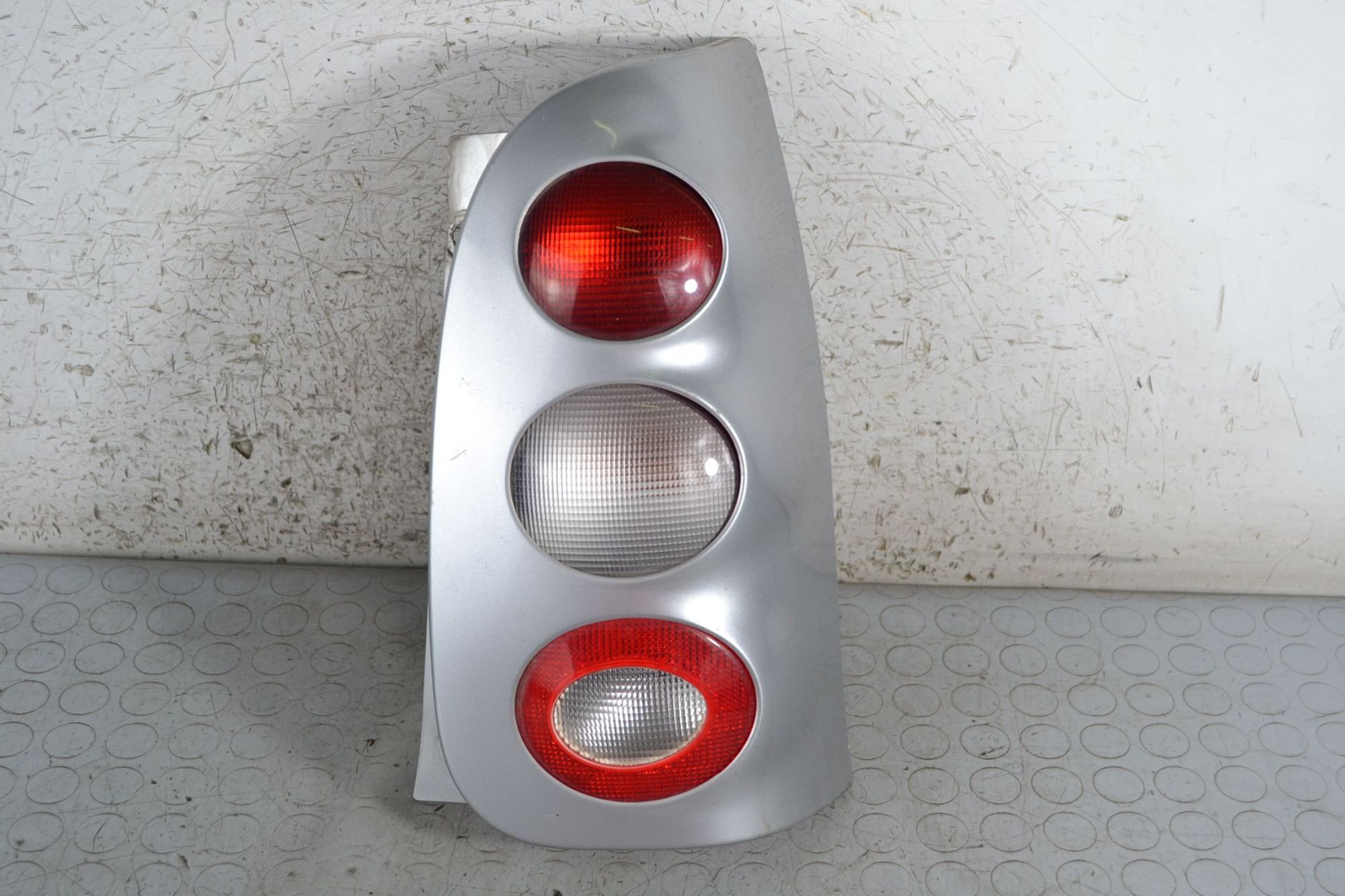 Fanale Stop posteriore DX Smart ForTwo W450 Coupe dal 1998 al 2007 Cod Q0013202V001C99Y00  1696932604813
