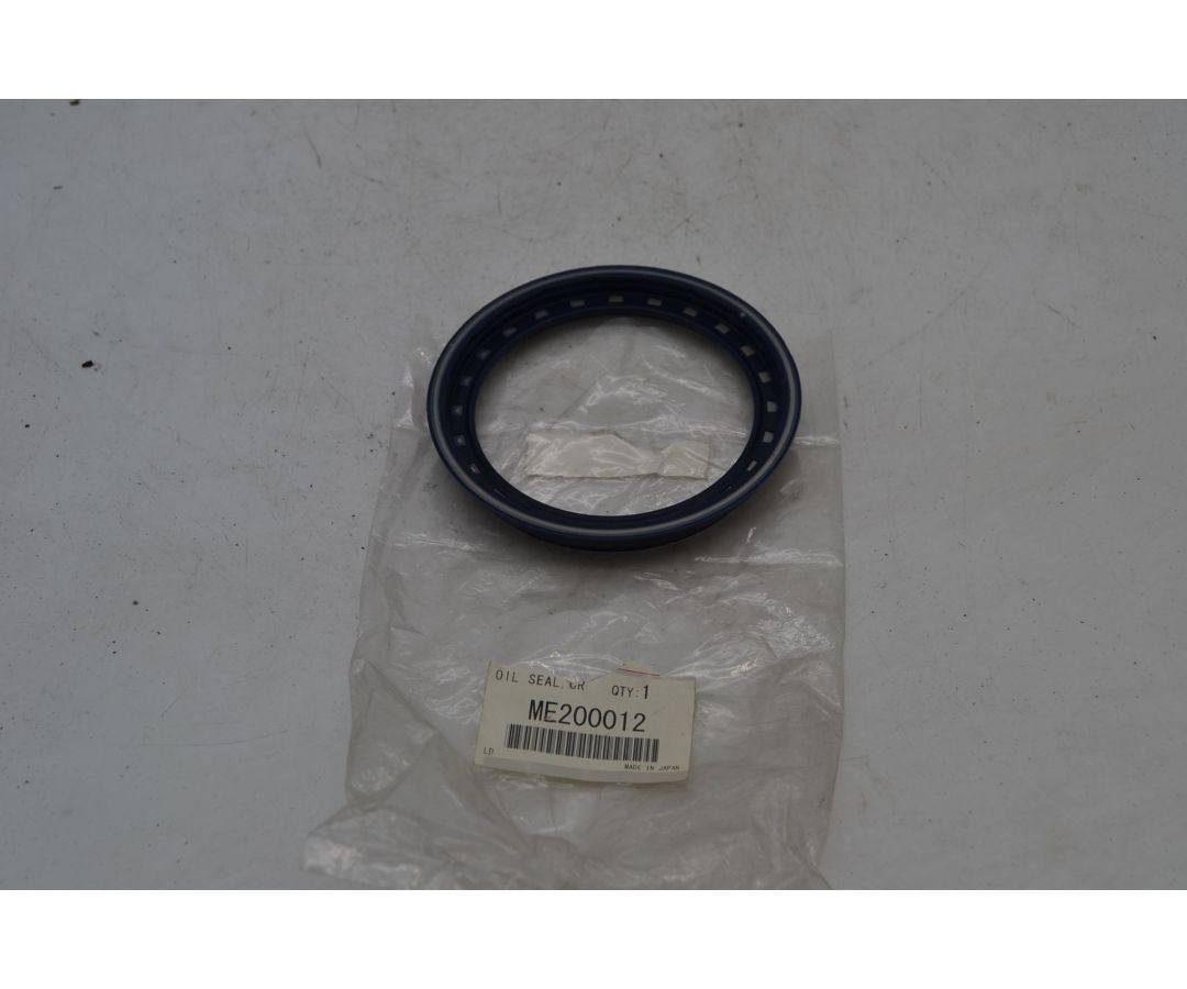 Guarnizione Paraolio Albero Motore Mitsubishi Pajero II Dal 1991 al 1999 Cod ME200012  1696944844580