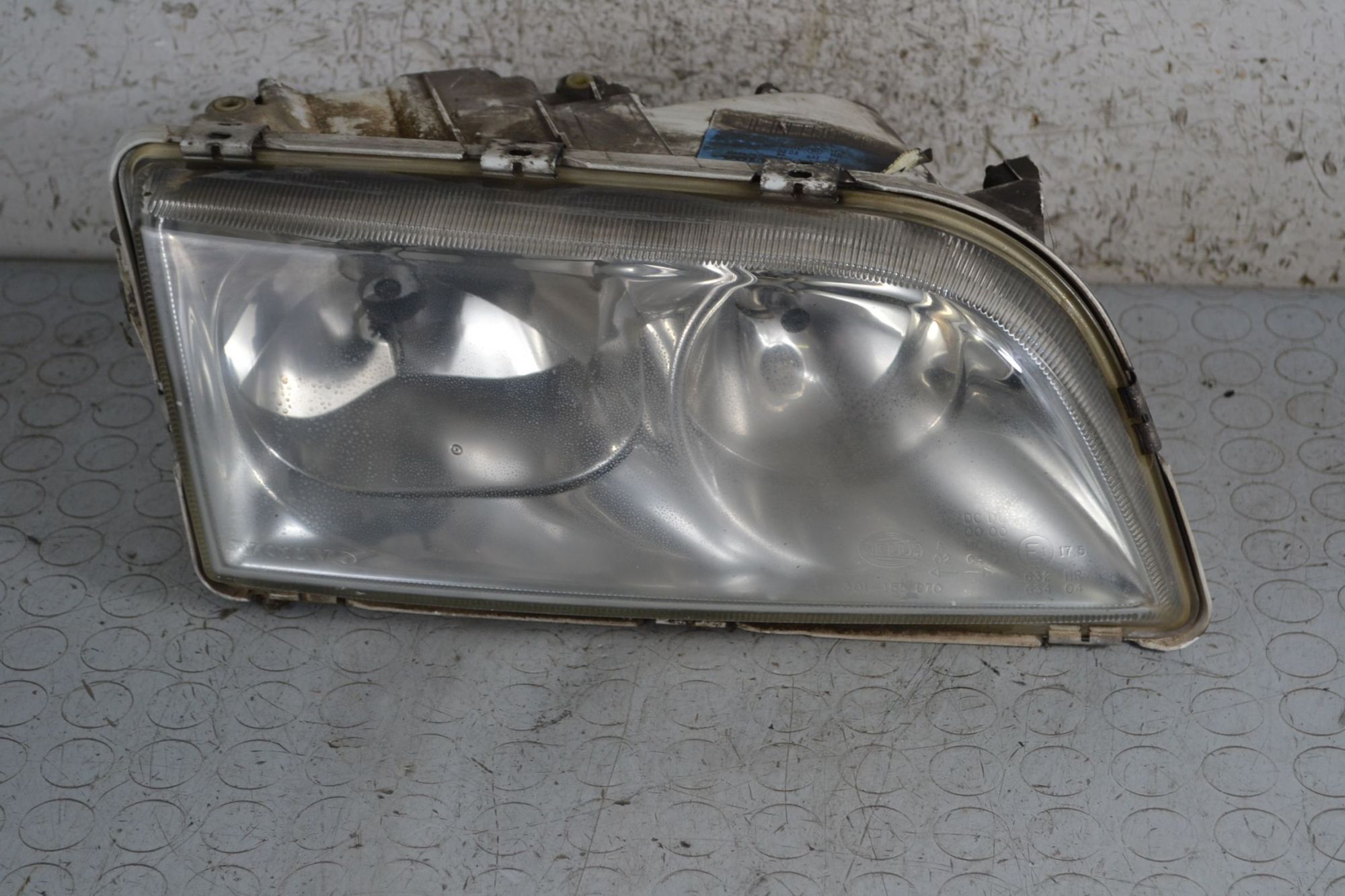 Faro Anteriore DX Volvo S40 dal 1995 al 2004 Cod 30859620  1697098414353